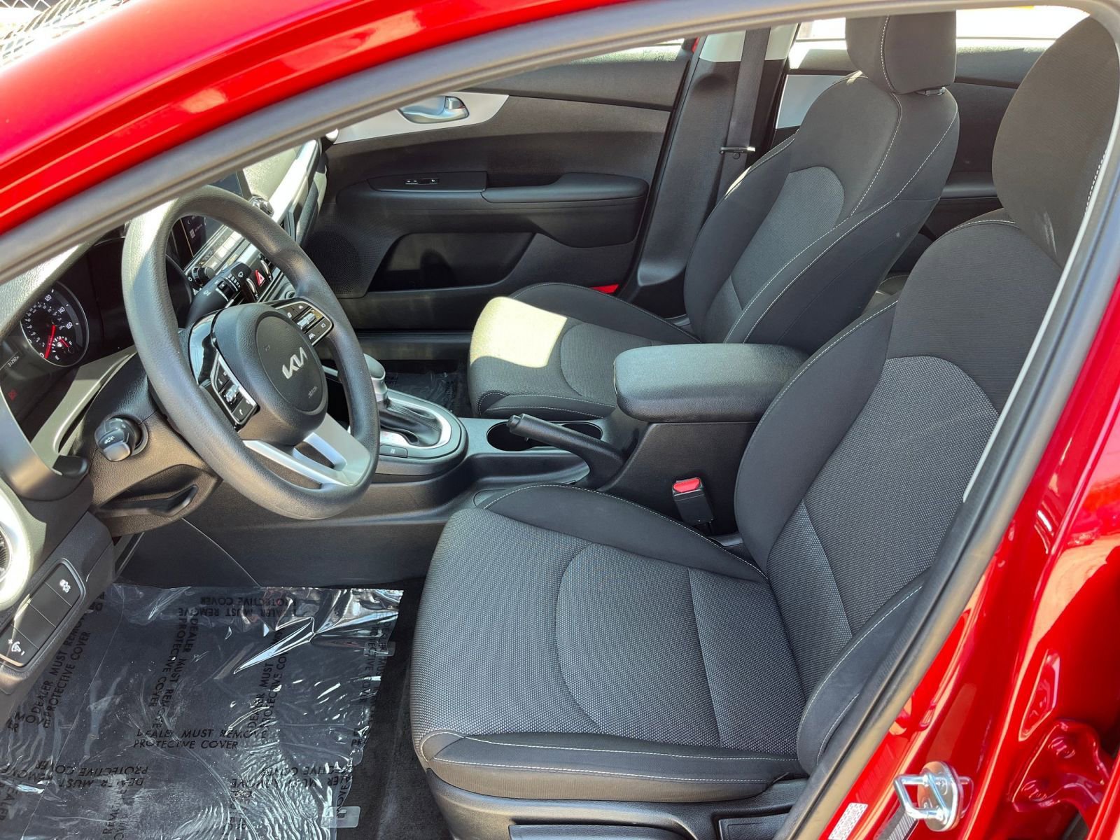 Thumbnail: 2024 Kia Forte - 25