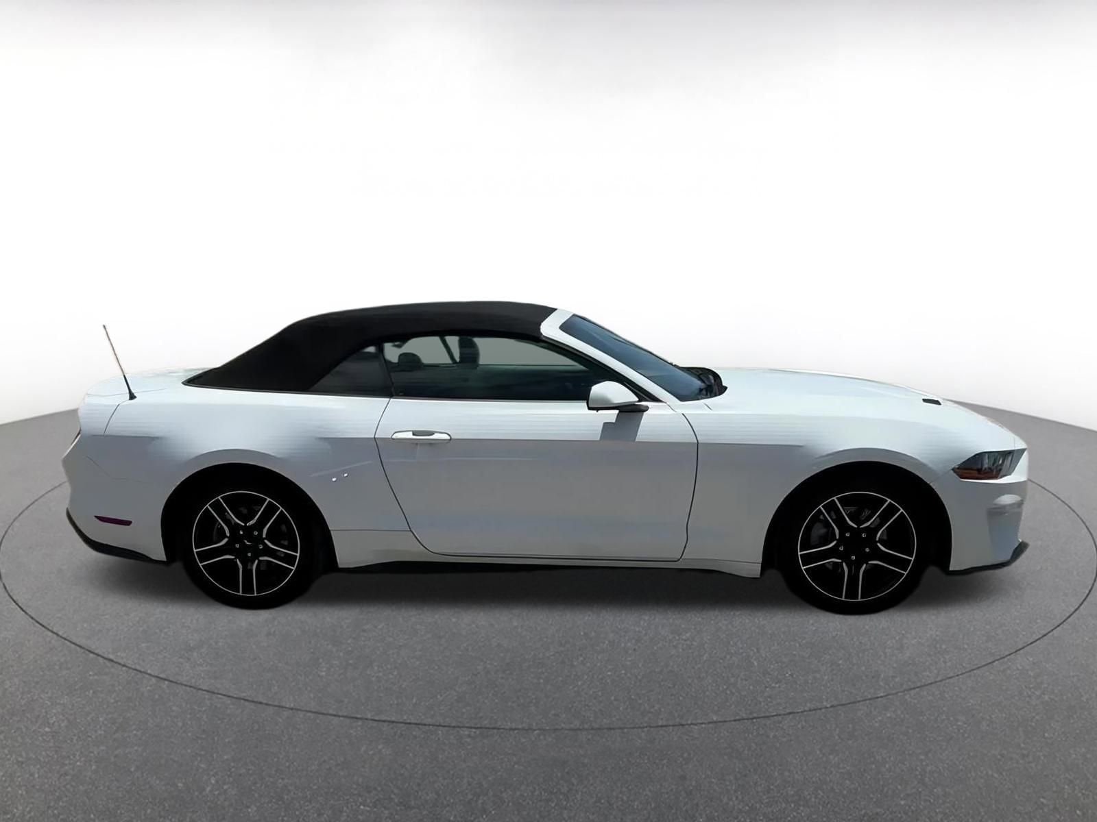 Thumbnail: 2023 Ford Mustang - 15
