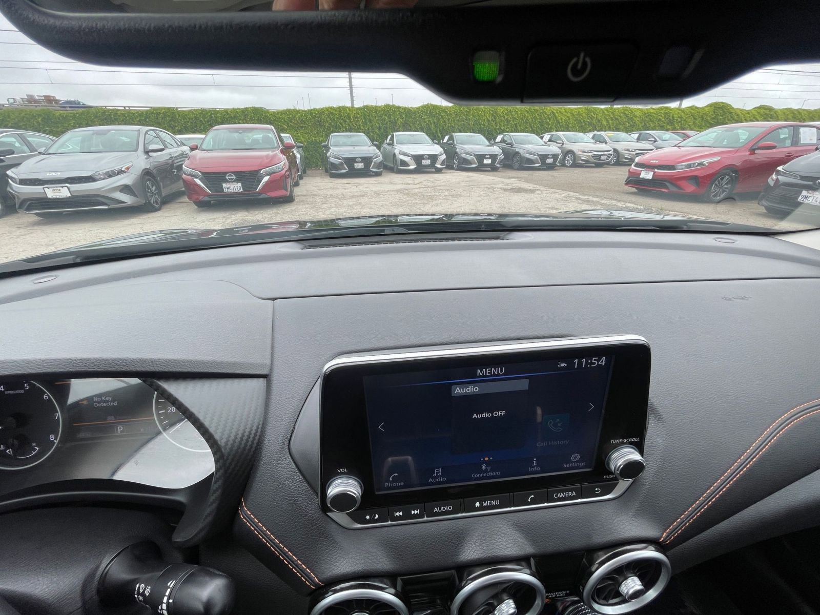 Thumbnail: 2021 Nissan Sentra - 33