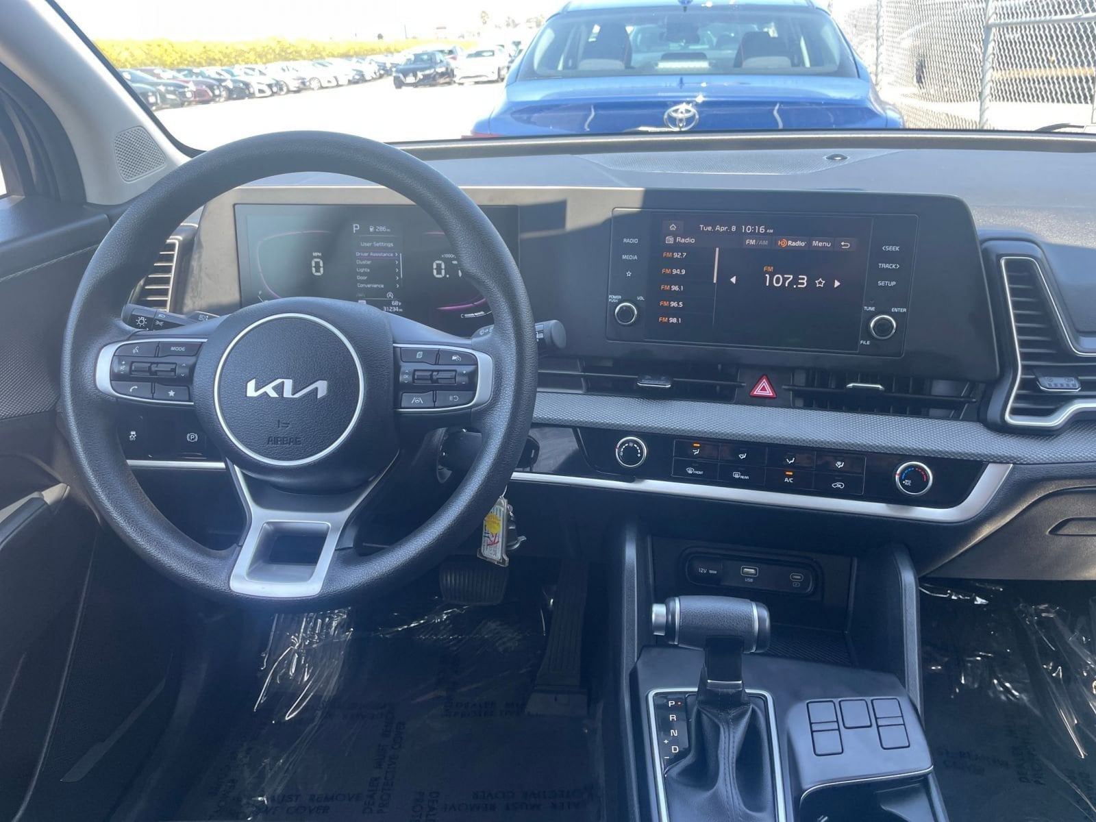 2024 Kia Sportage LX 33