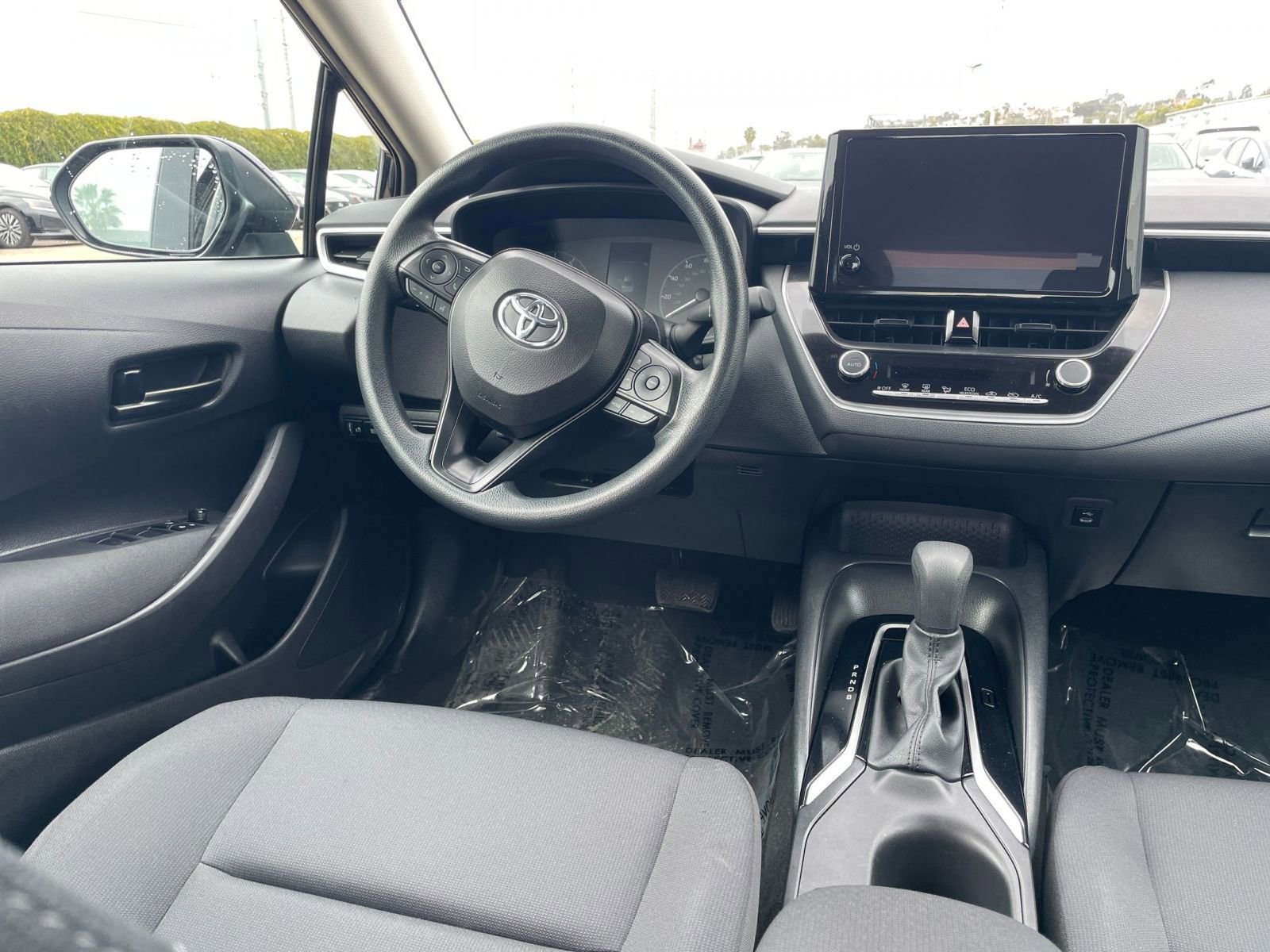 2024 Toyota Corolla LE 32