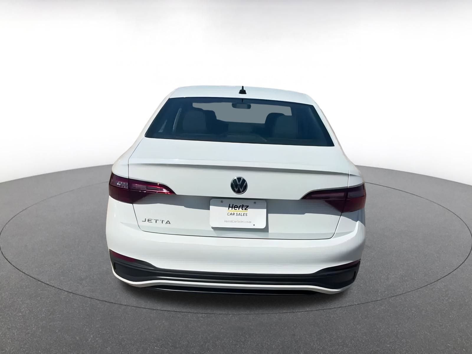 Thumbnail: 2024 Volkswagen Jetta - 12