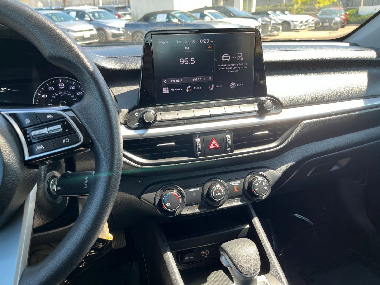 Thumbnail: 2024 Kia Forte - 18