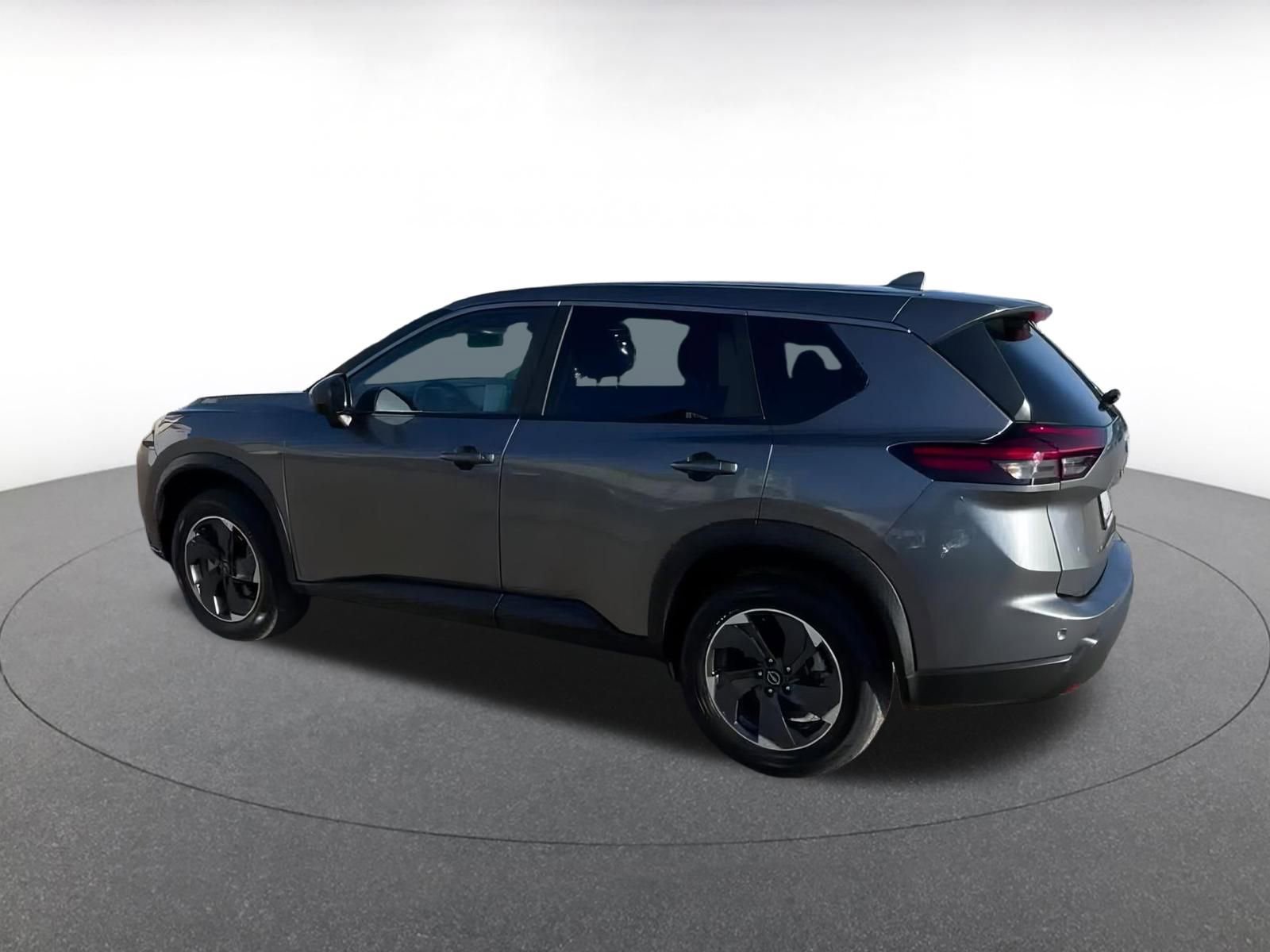 Thumbnail: 2024 Nissan Rogue - 10
