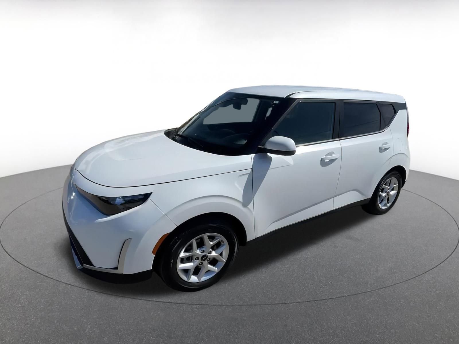 2024 Kia Soul LX 7