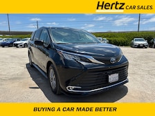 2023 Toyota Sienna XLE -
                San Diego, CA