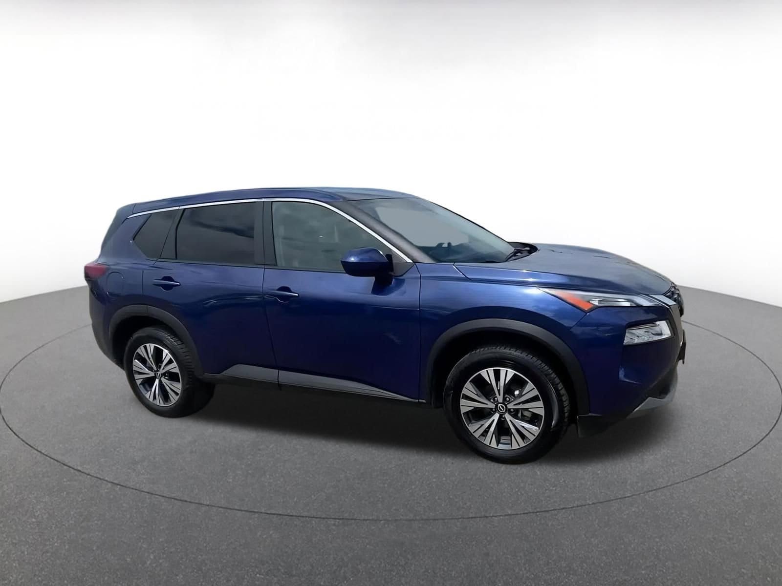 Thumbnail: 2023 Nissan Rogue - 2