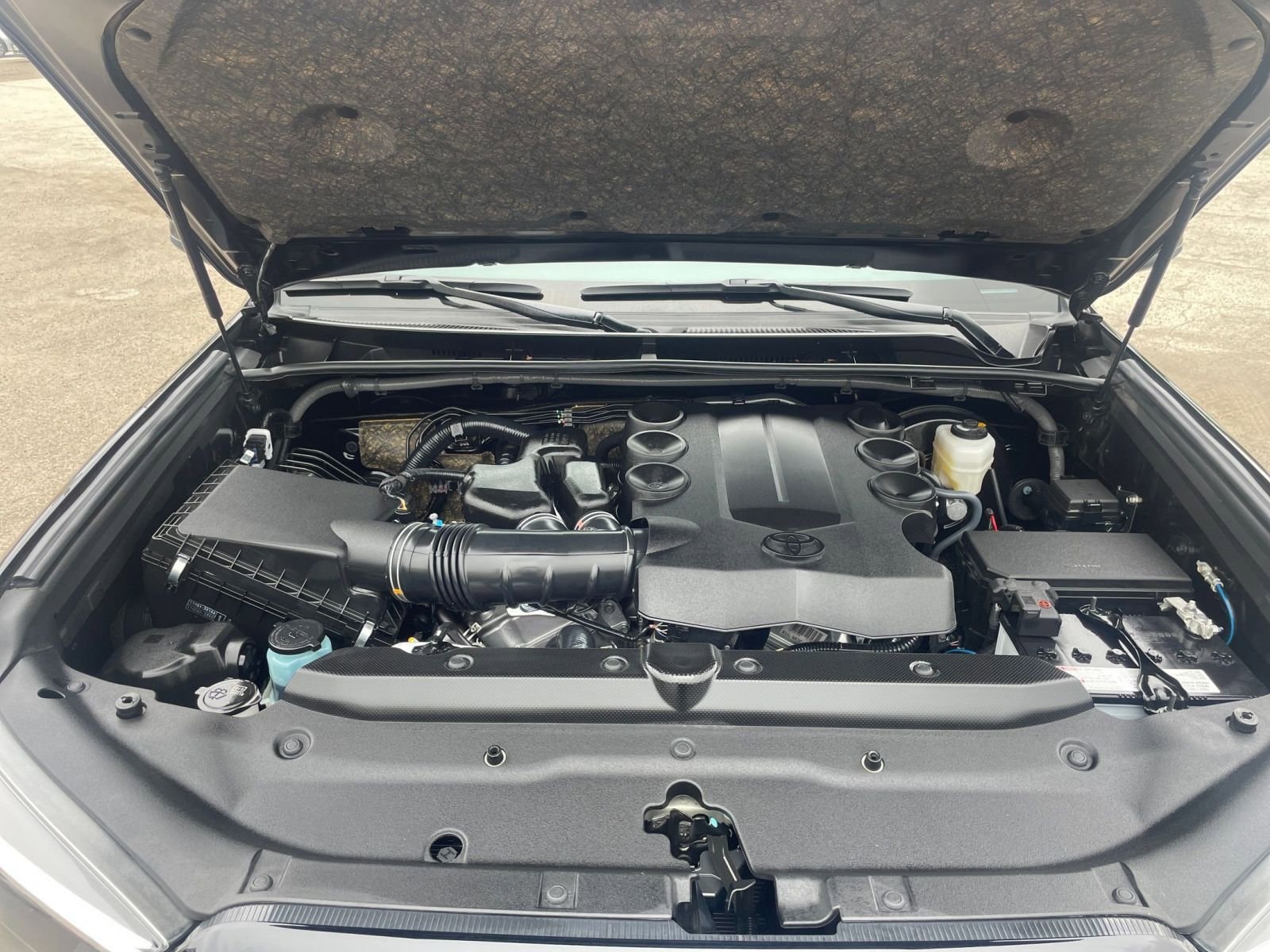 2024 Toyota 4Runner TRD Sport 32