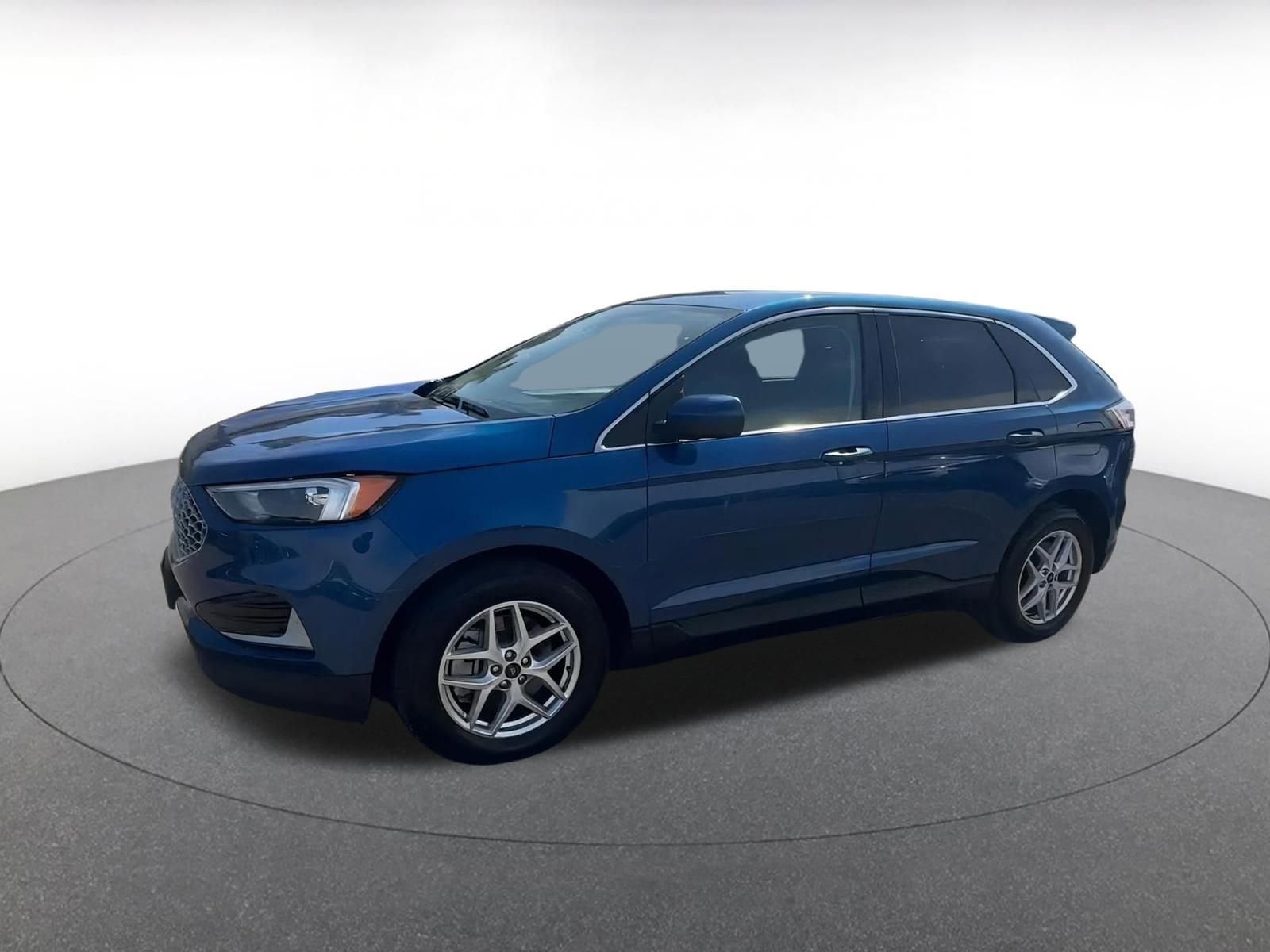 2023 Ford Edge SEL 7
