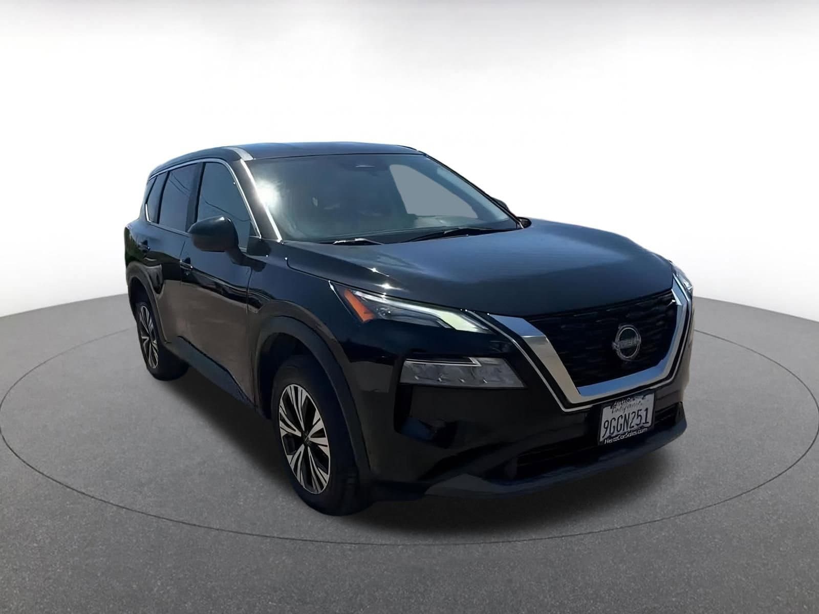 Thumbnail: 2023 Nissan Rogue - 3