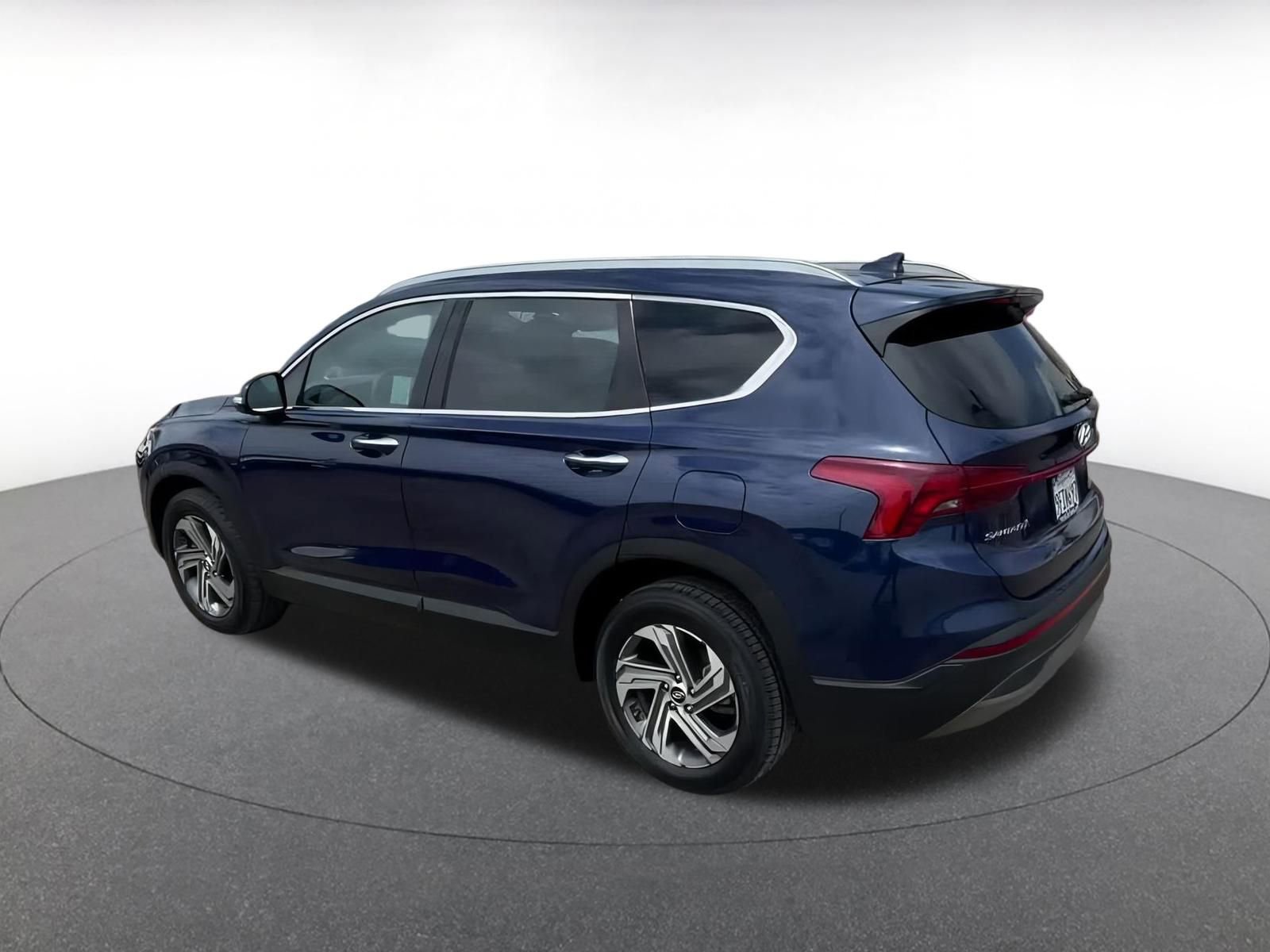 Thumbnail: 2023 Hyundai Santa Fe - 8