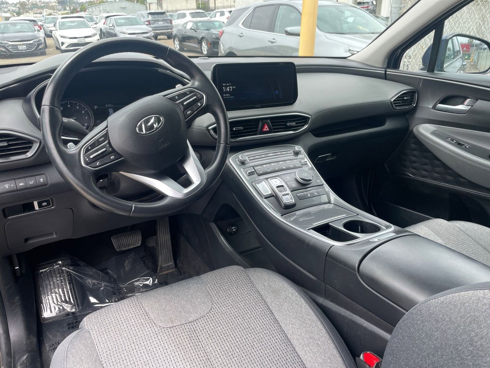 Thumbnail: 2023 Hyundai Santa Fe - 33