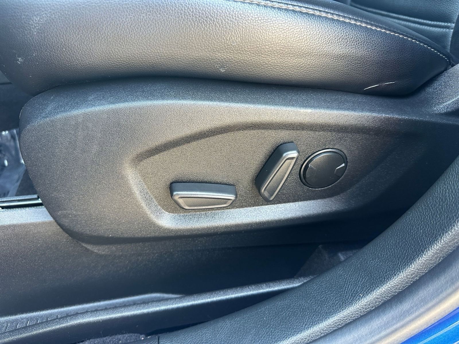 2023 Ford Edge SEL 23