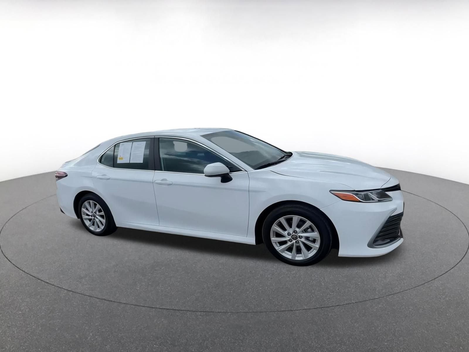2024 Toyota Camry LE 2