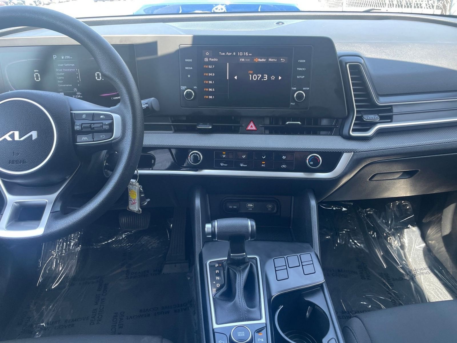 2024 Kia Sportage LX 18