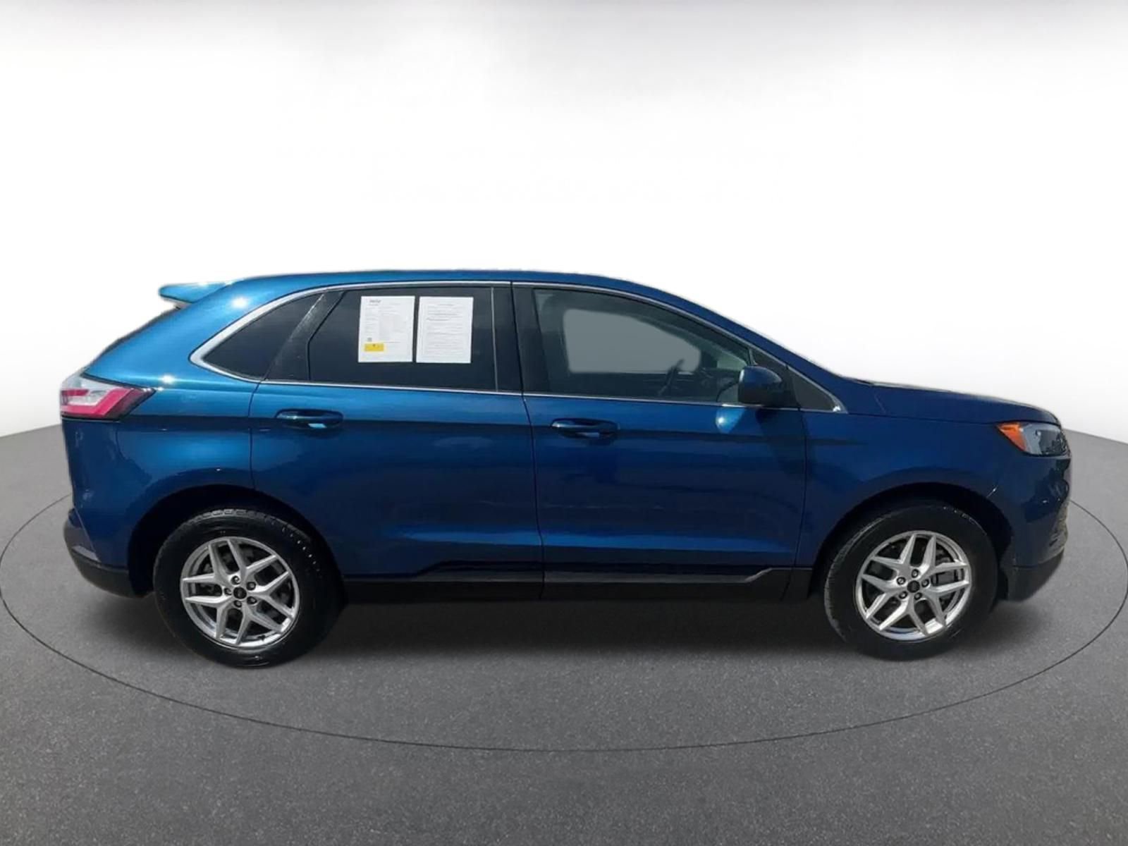 2023 Ford Edge SEL 16