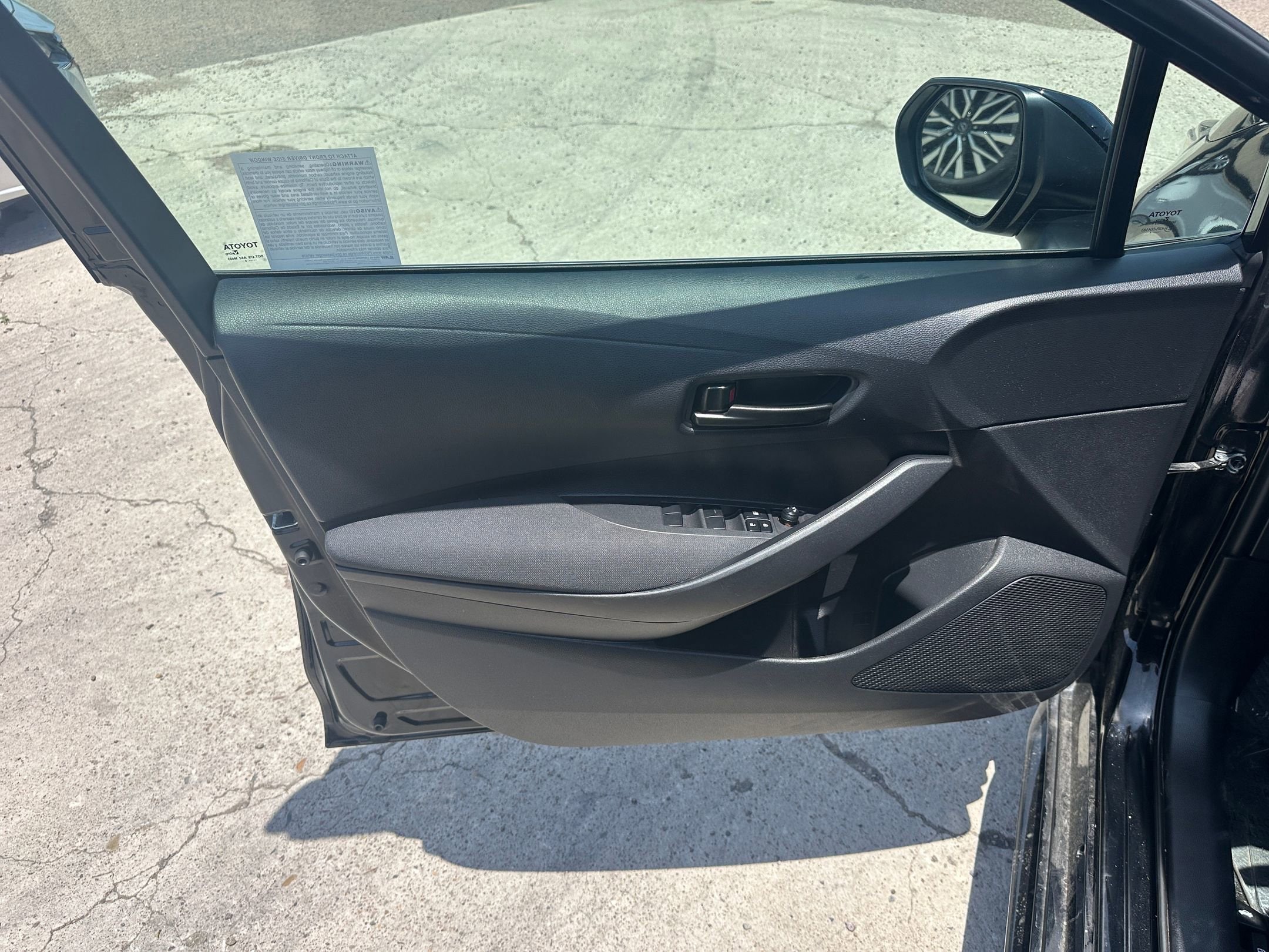 2024 Toyota Corolla LE 20