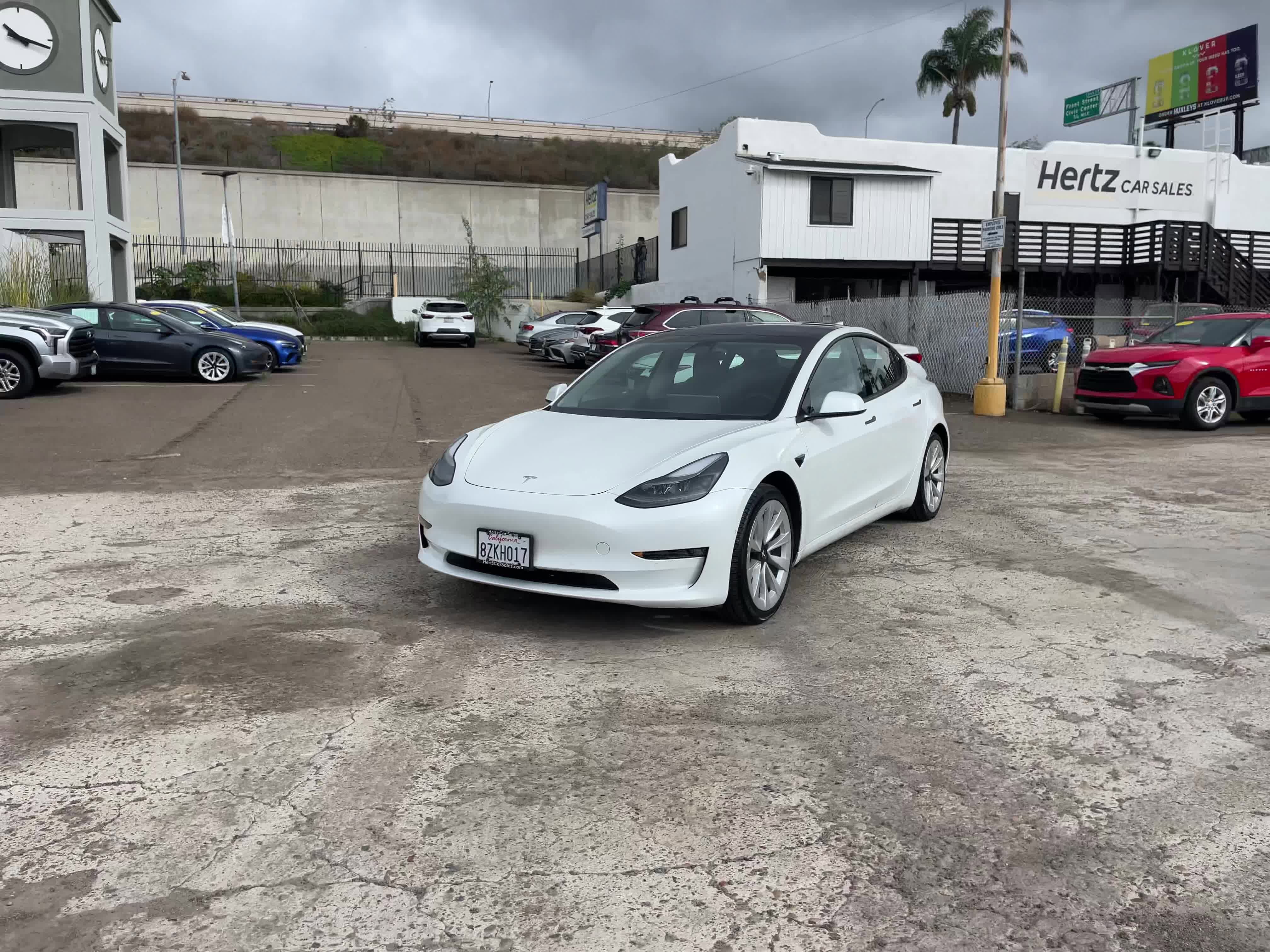 2022 Tesla Model 3 LONG RANGE AWD 6