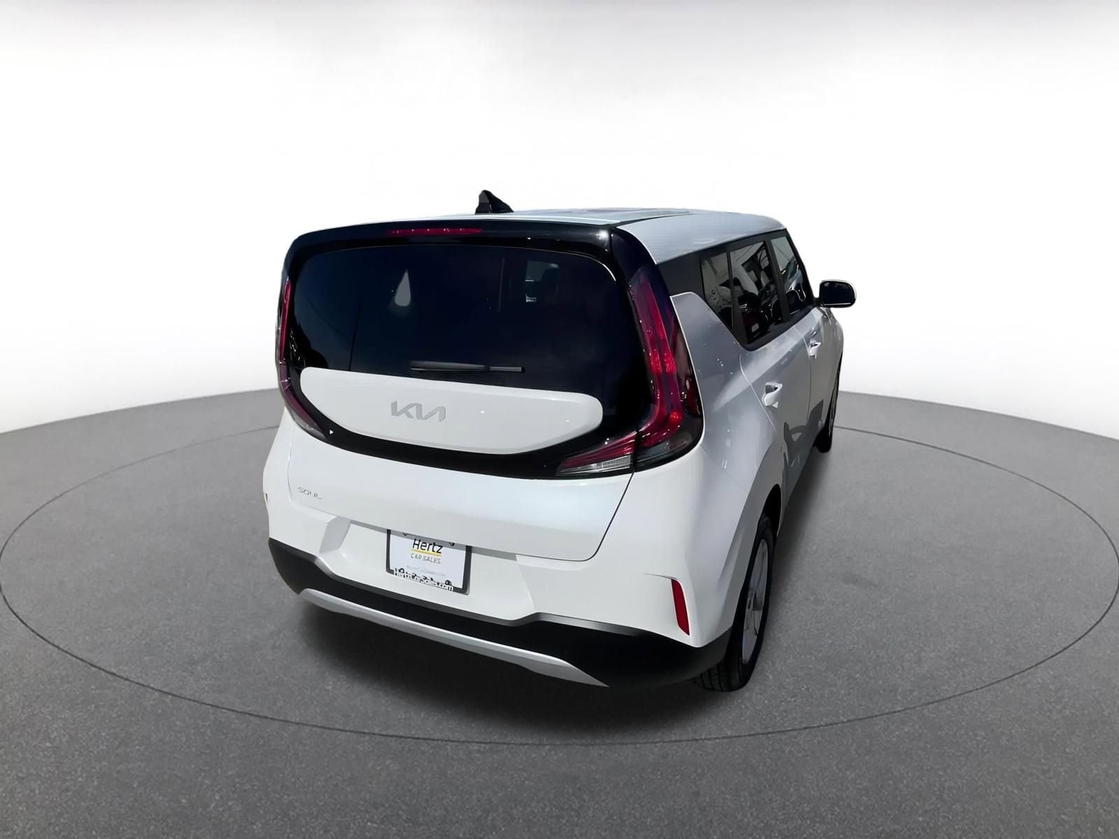 2024 Kia Soul LX 13