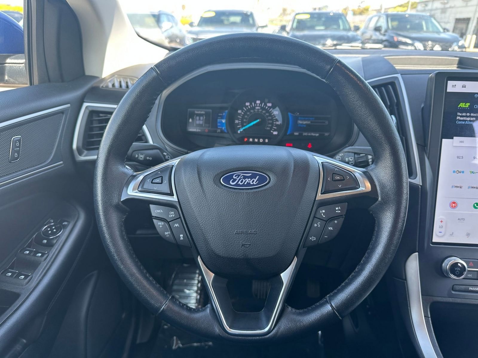 2023 Ford Edge SEL 28
