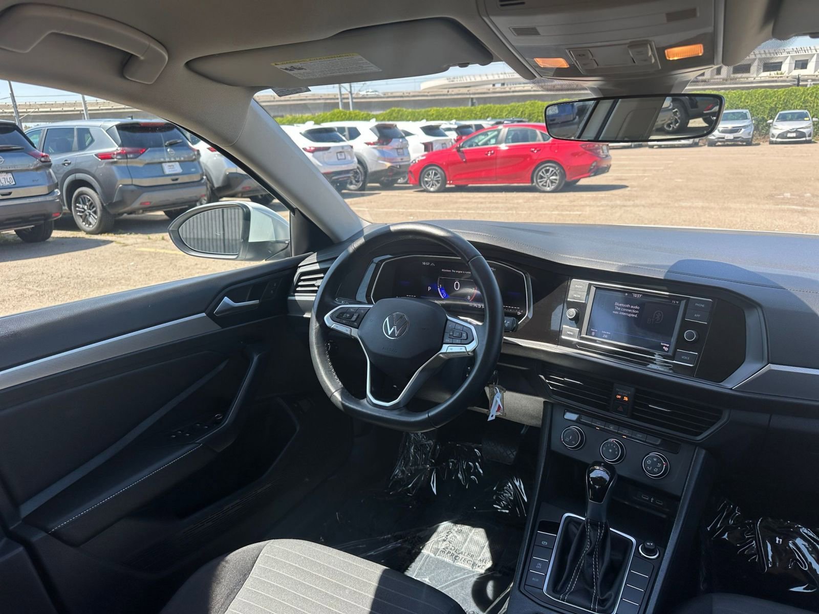 Thumbnail: 2024 Volkswagen Jetta - 32