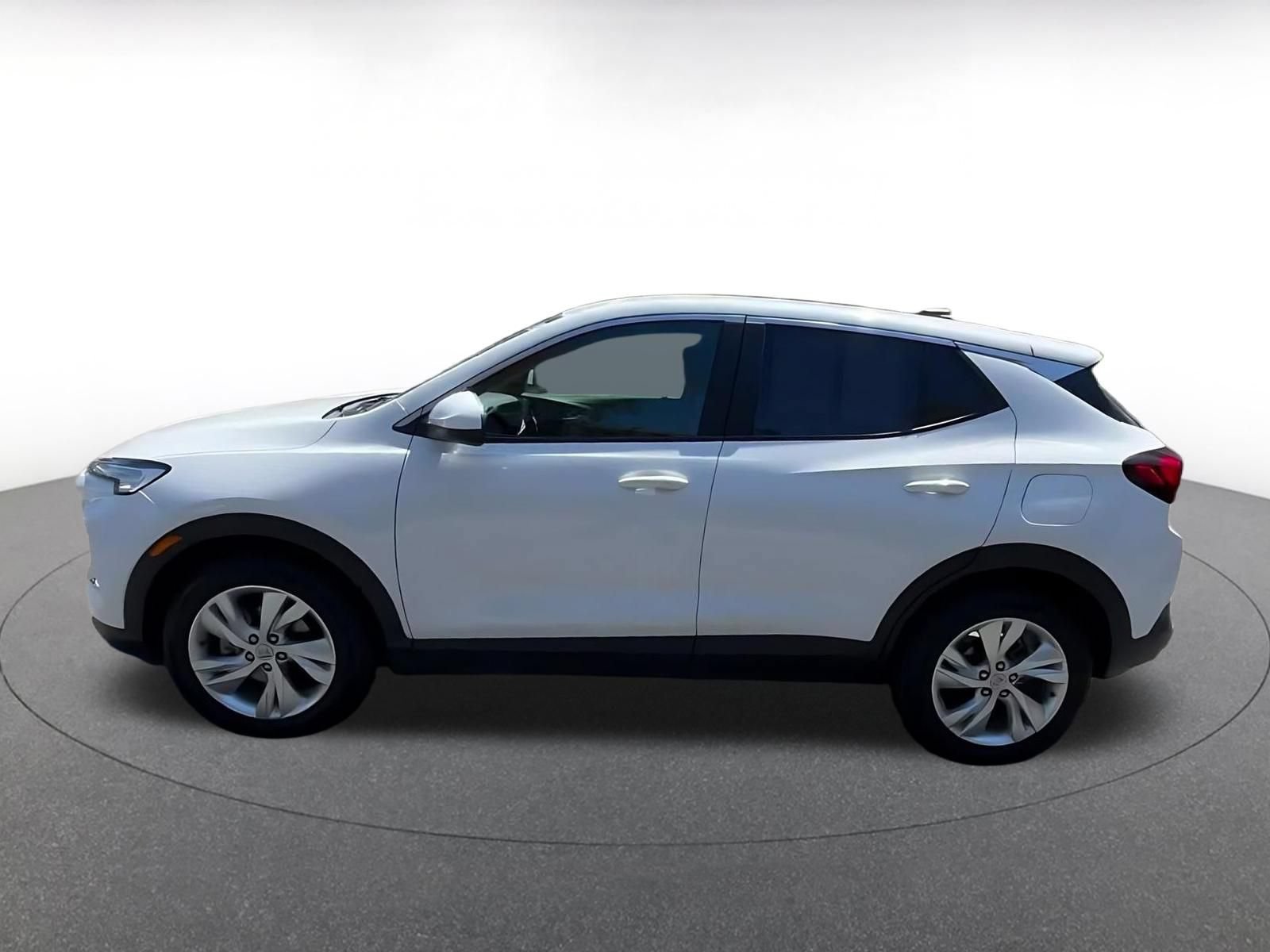 2025 Buick Encore GX Preferred - Photo 8