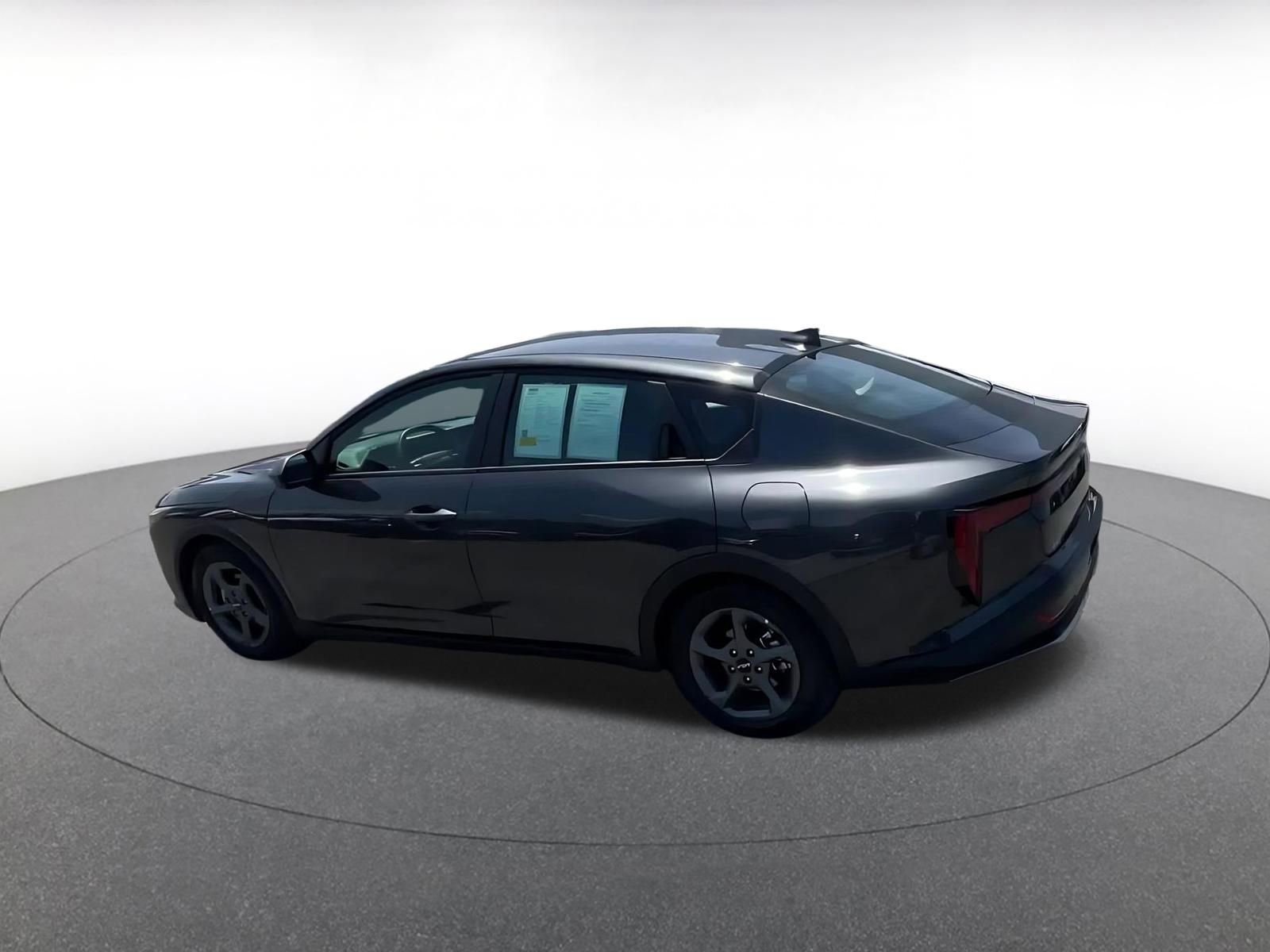 Thumbnail: 2025 Kia K4 - 10
