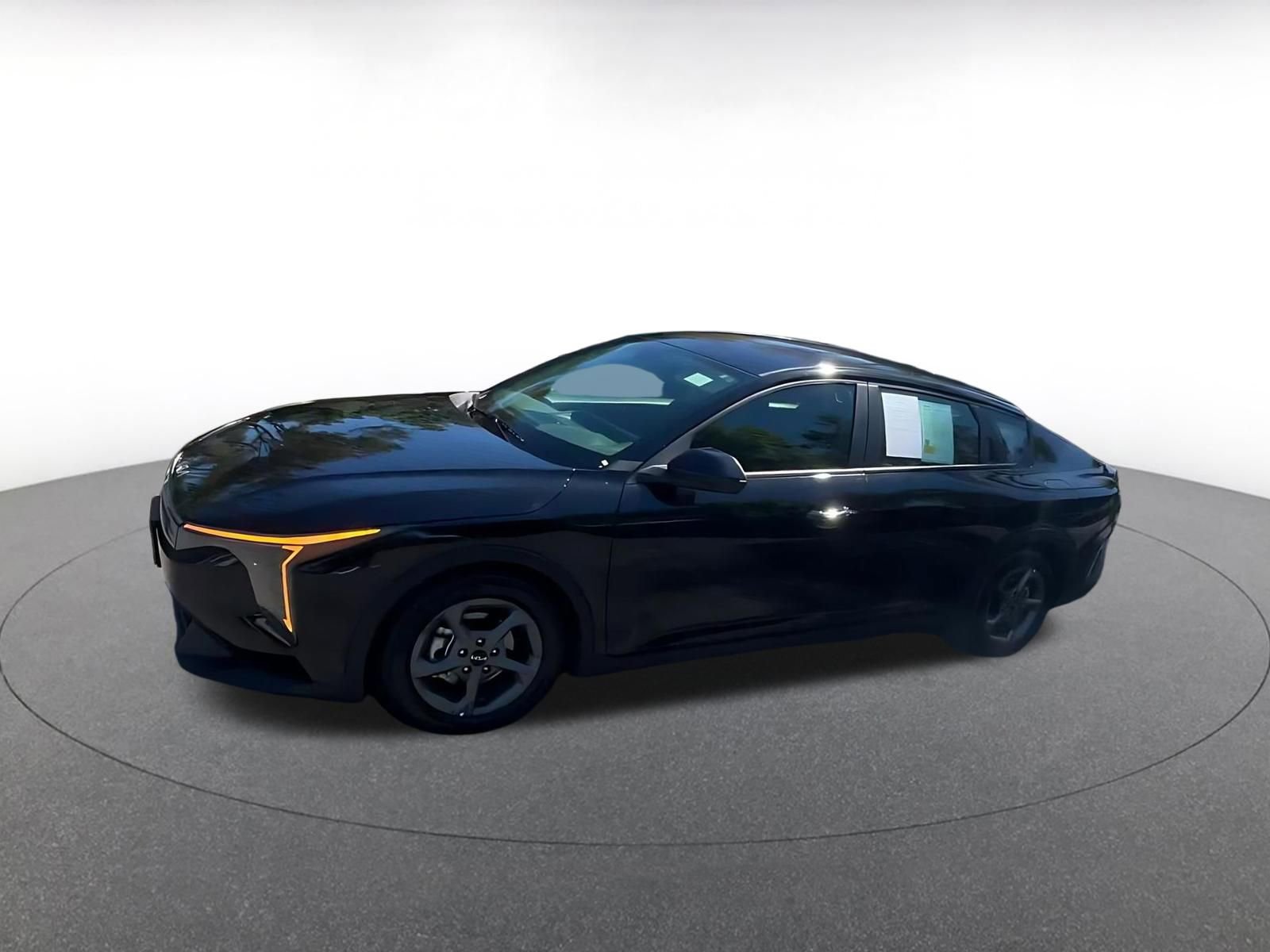 Thumbnail: 2025 Kia K4 - 8