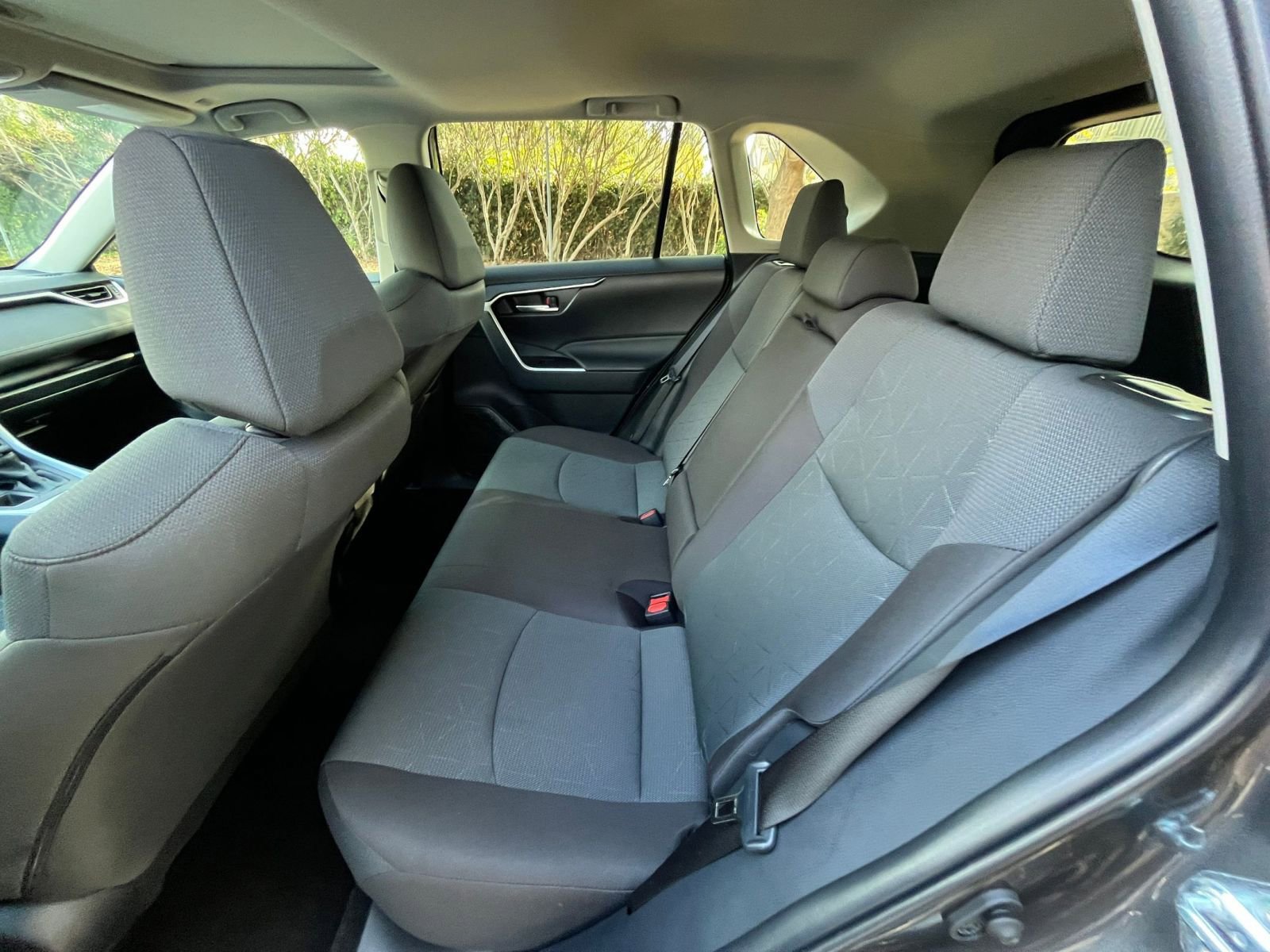 Thumbnail: 2025 Toyota RAV4 - 24