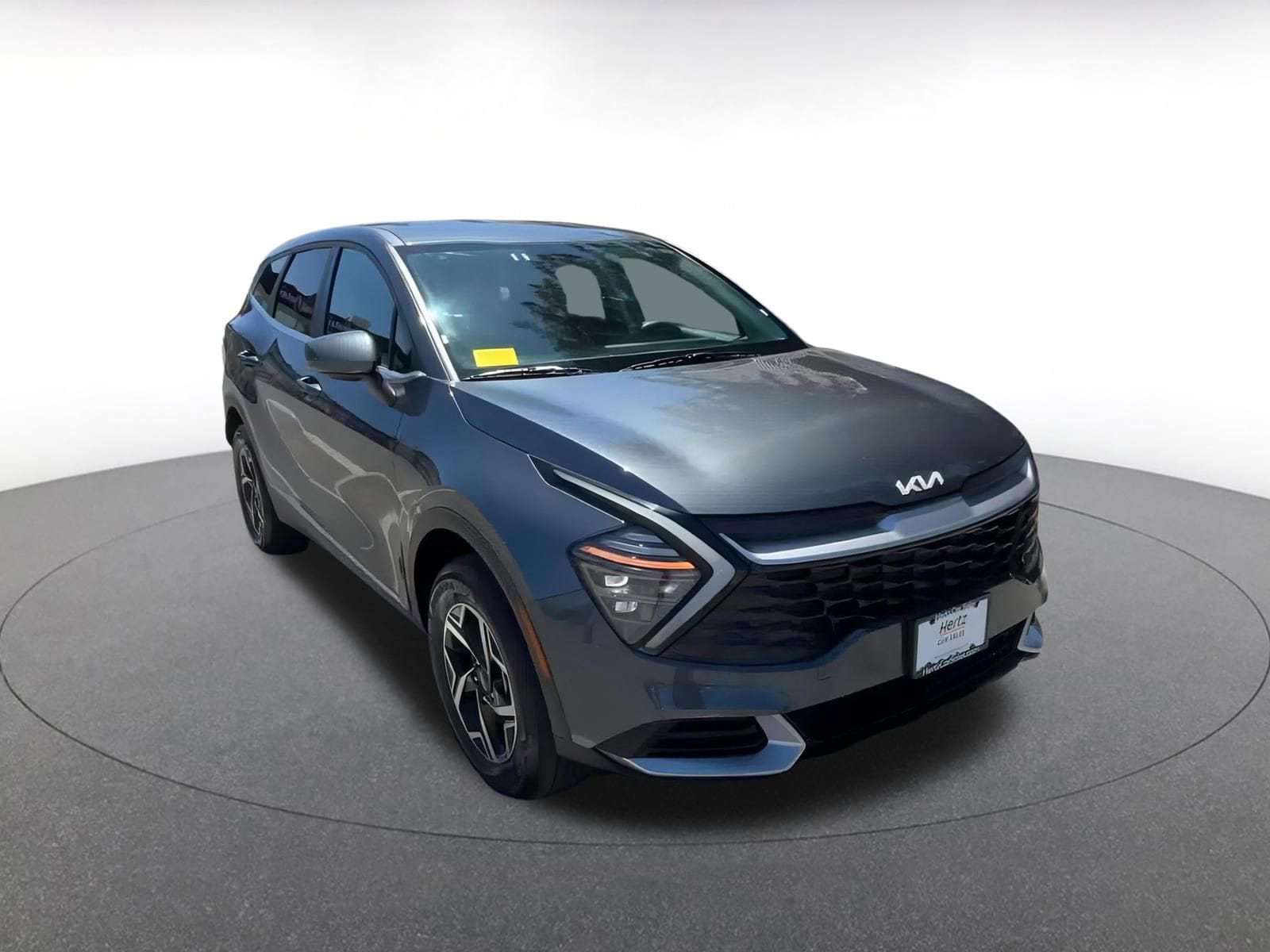 Thumbnail: 2024 Kia Sportage - 3