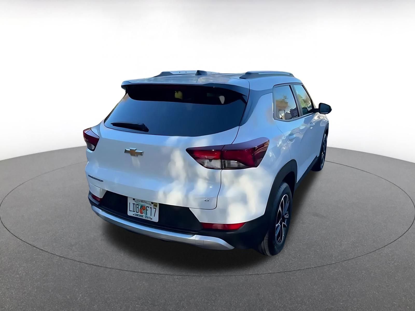 Thumbnail: 2025 Chevrolet TrailBlazer - 14