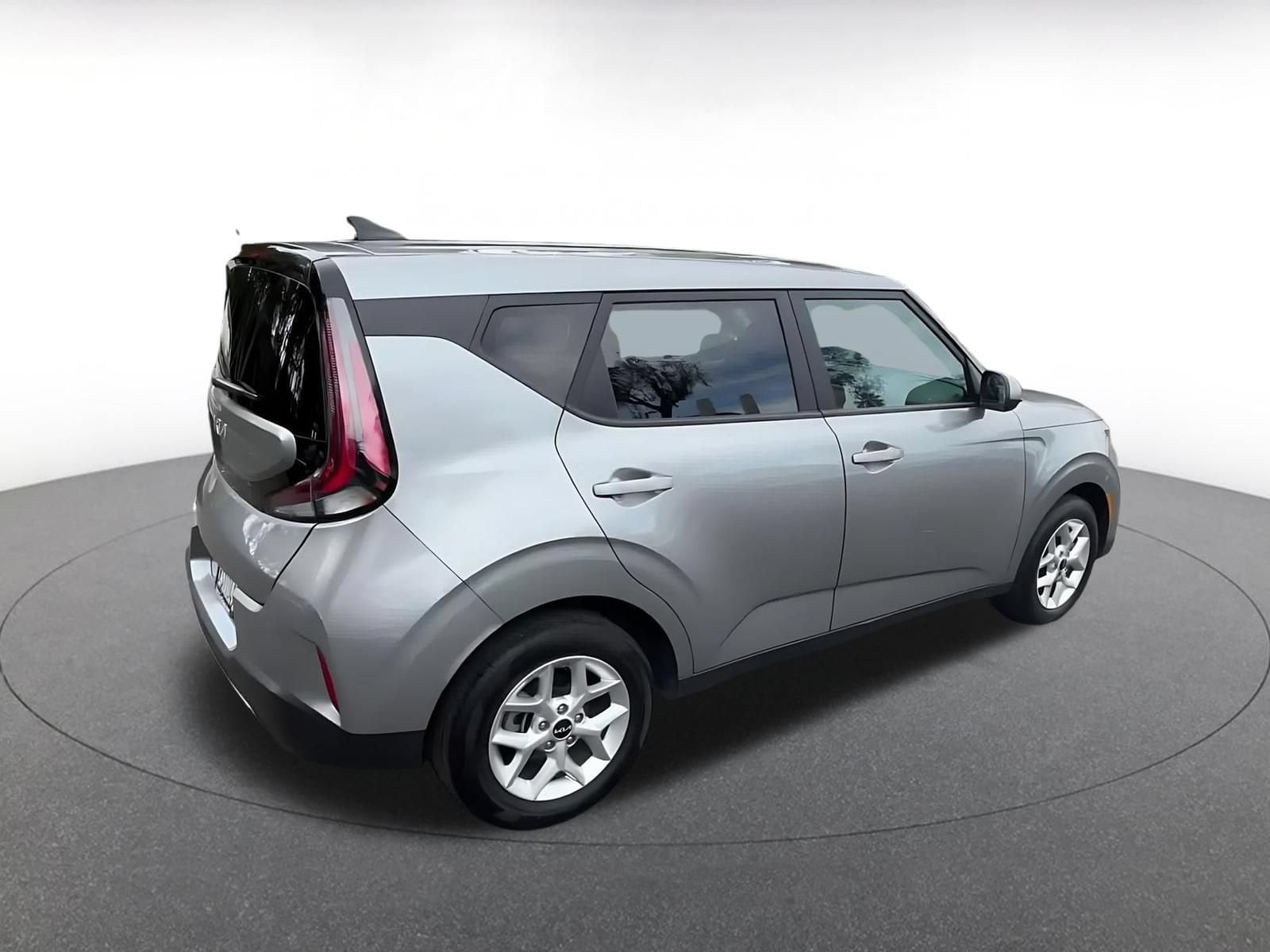 Thumbnail: 2025 Kia Soul - 13