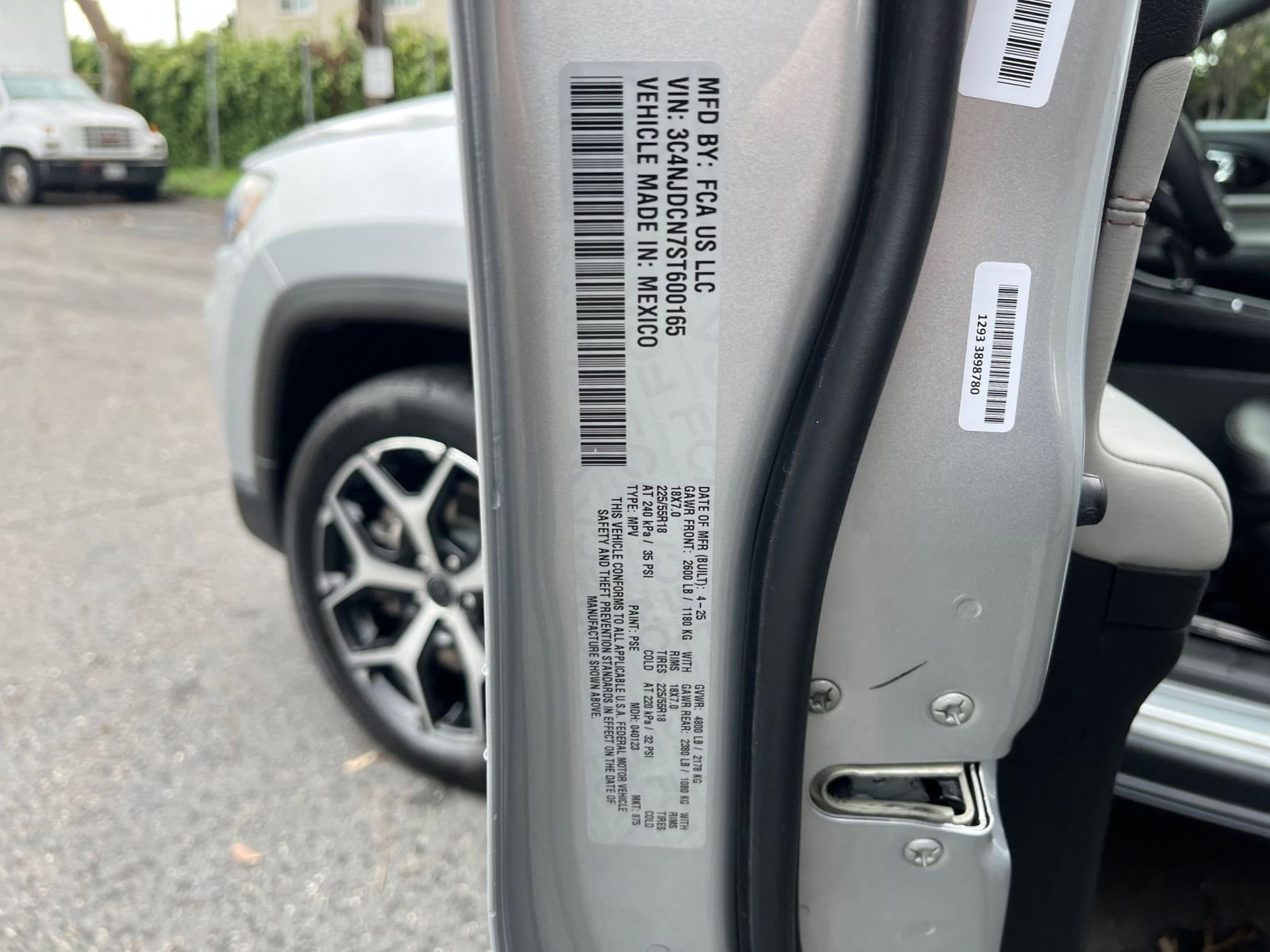 Thumbnail: 2025 Jeep Compass - 29