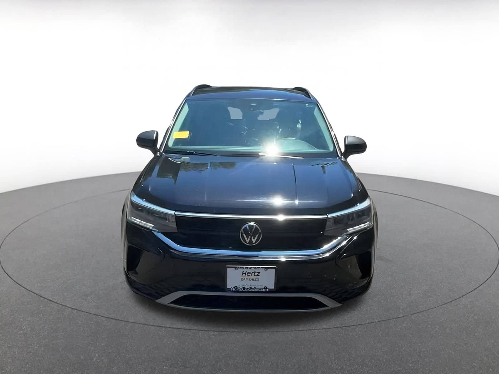 Thumbnail: 2024 Volkswagen Taos - 4