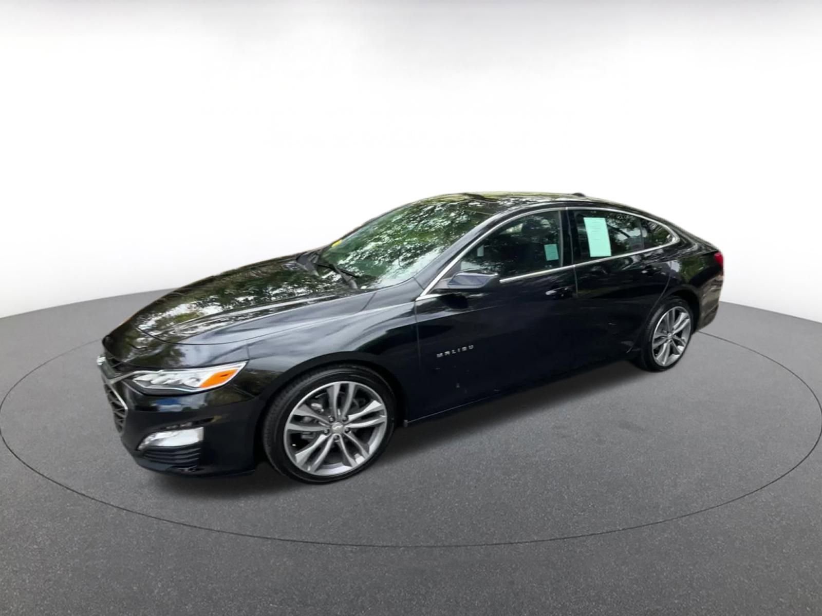 Thumbnail: 2024 Chevrolet Malibu - 8