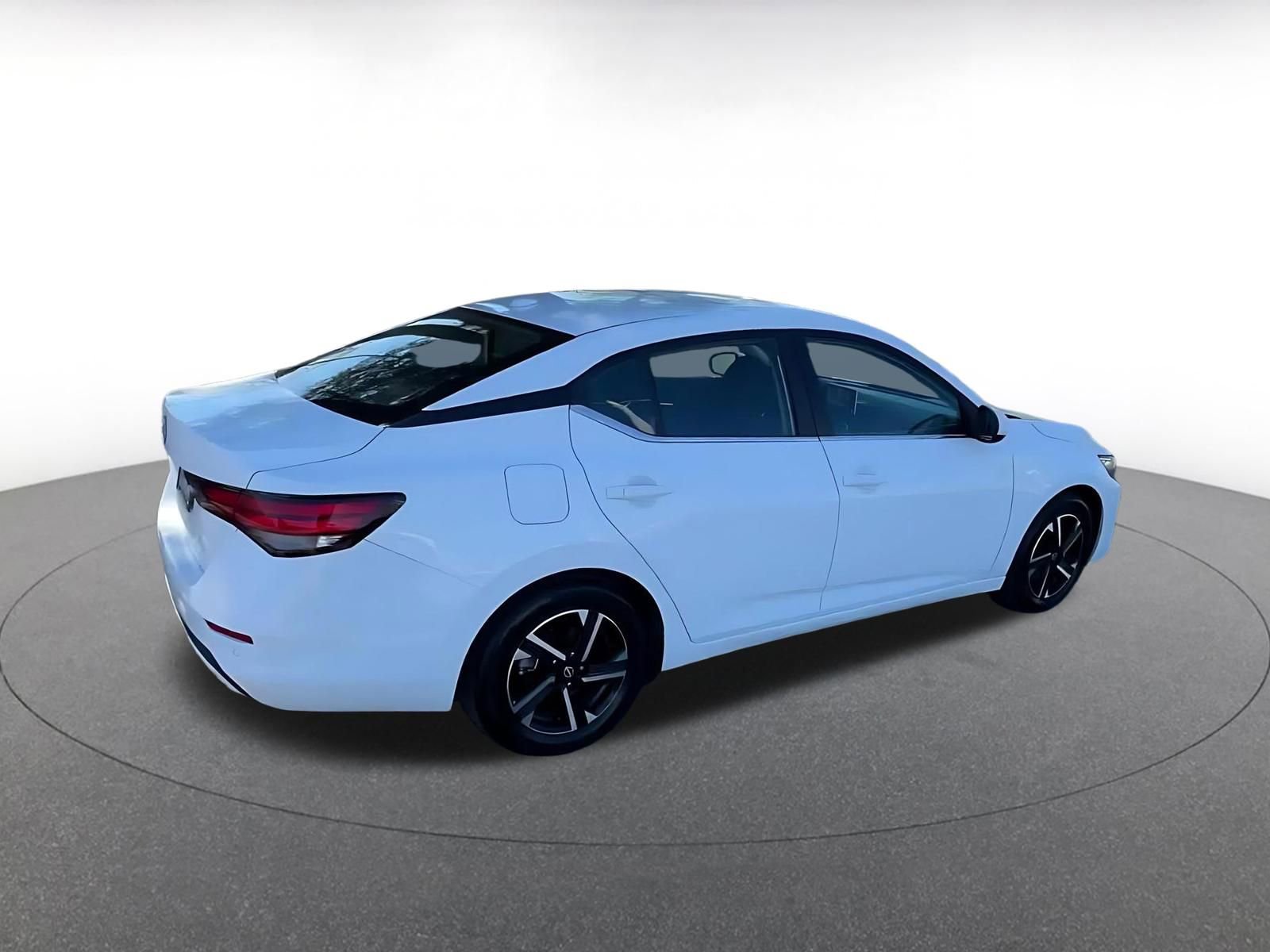 Thumbnail: 2025 Nissan Sentra - 15