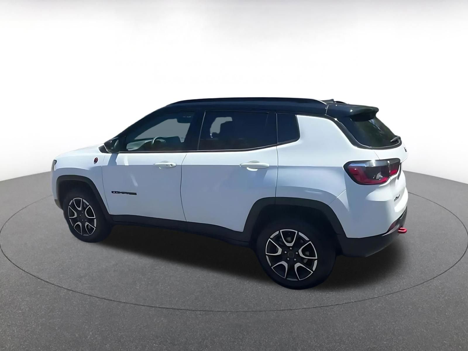 Thumbnail: 2025 Jeep Compass - 10
