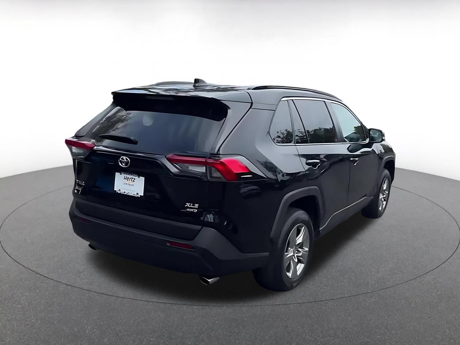 Thumbnail: 2024 Toyota RAV4 - 14