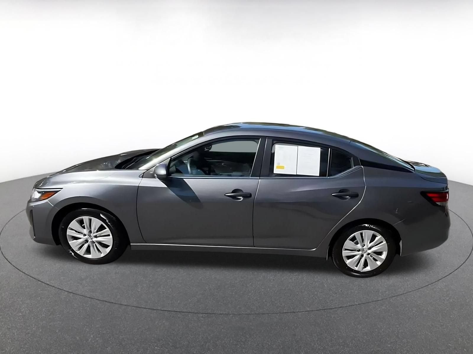 Thumbnail: 2025 Nissan Sentra - 8