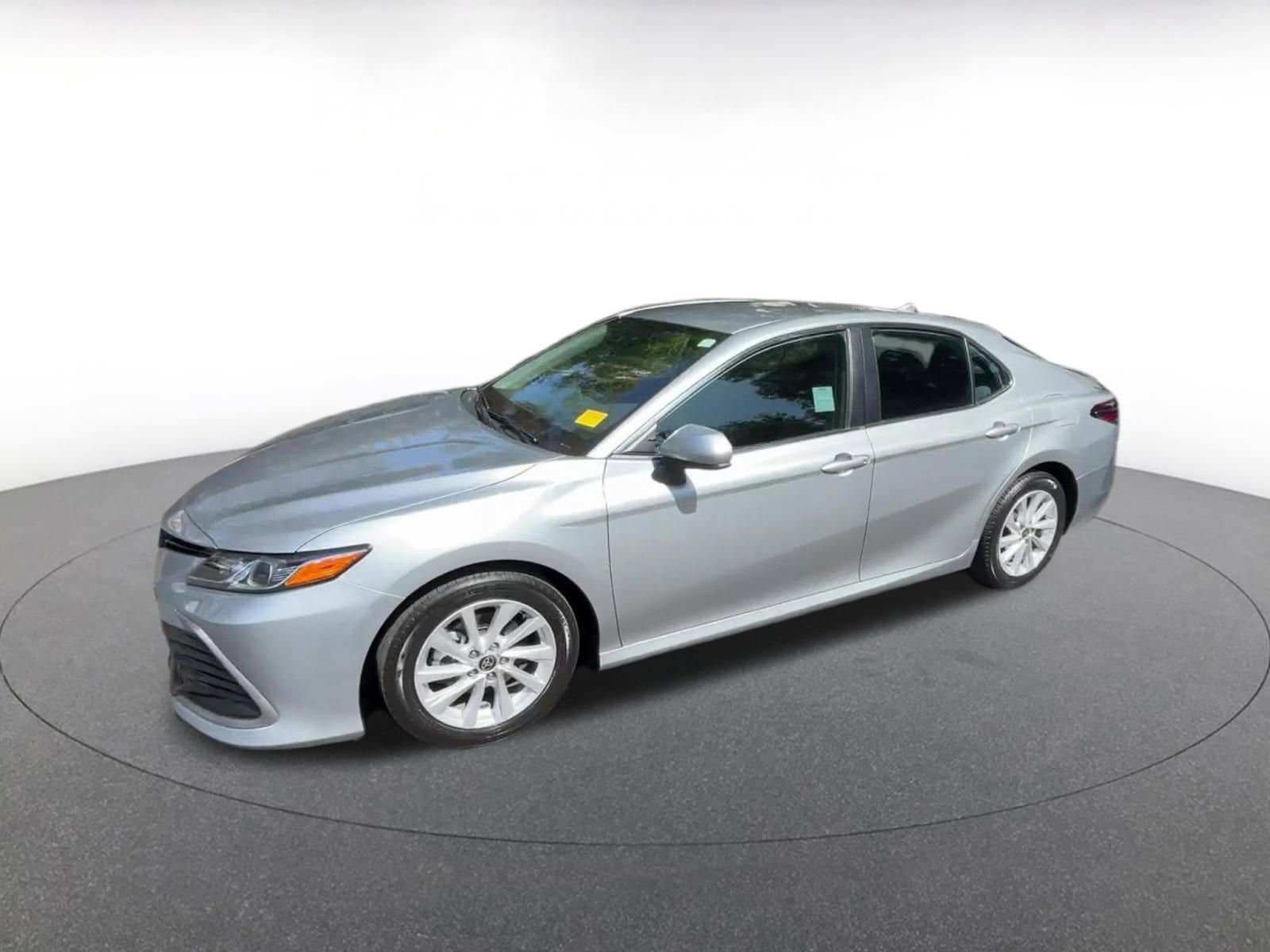 Thumbnail: 2024 Toyota Camry - 8