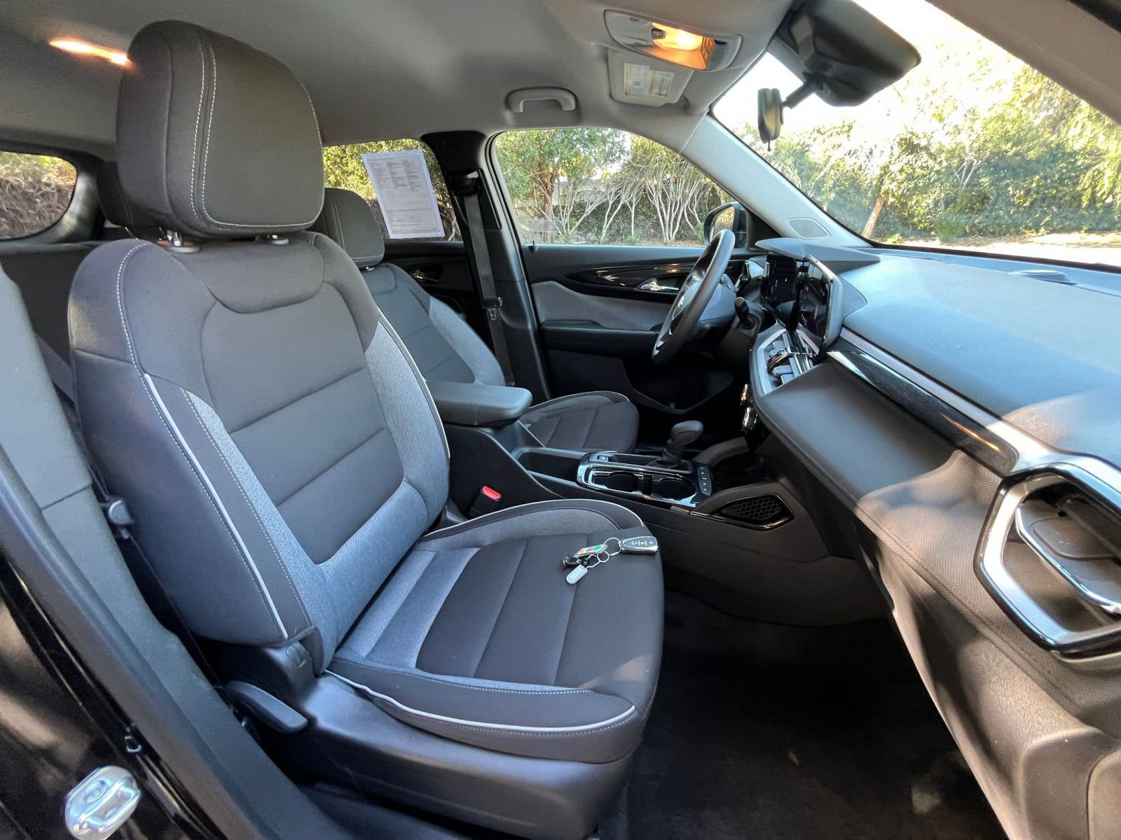 Thumbnail: 2025 Chevrolet TrailBlazer - 34