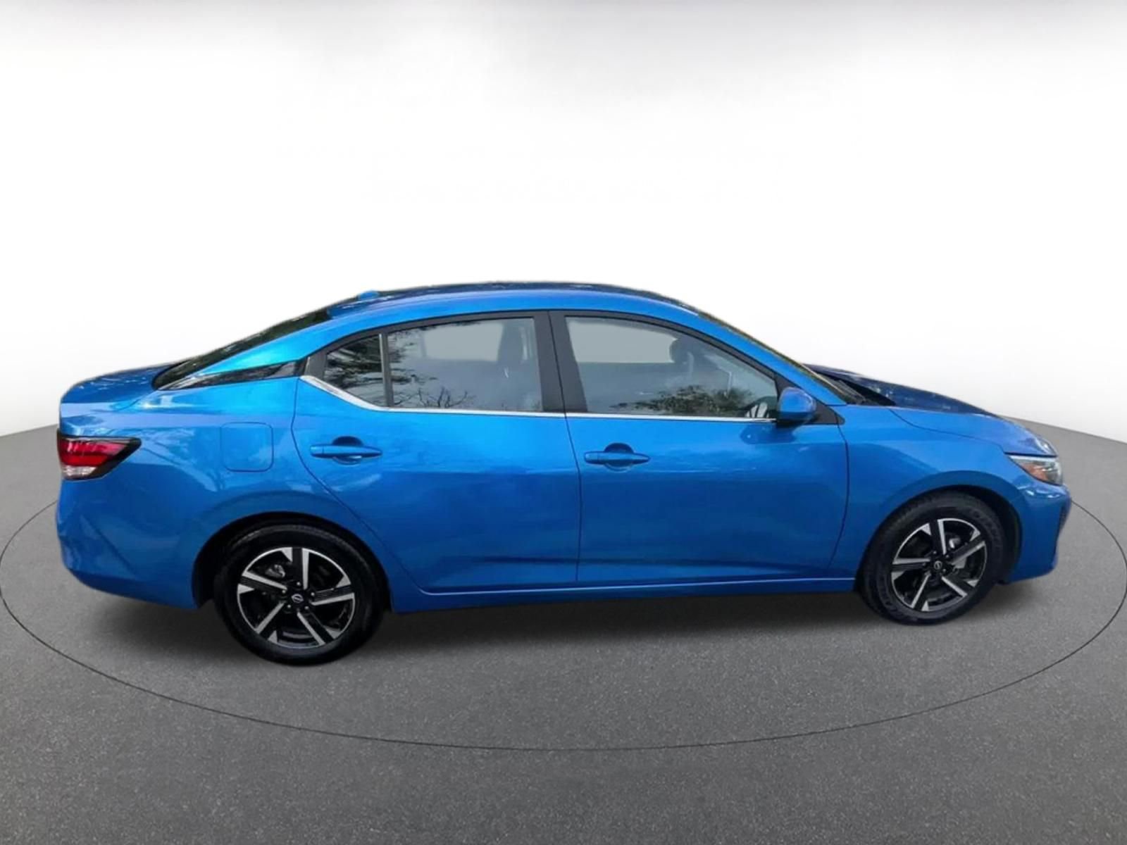 Thumbnail: 2025 Nissan Sentra - 16