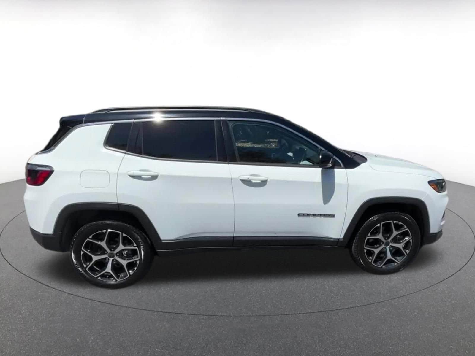 Thumbnail: 2025 Jeep Compass - 16