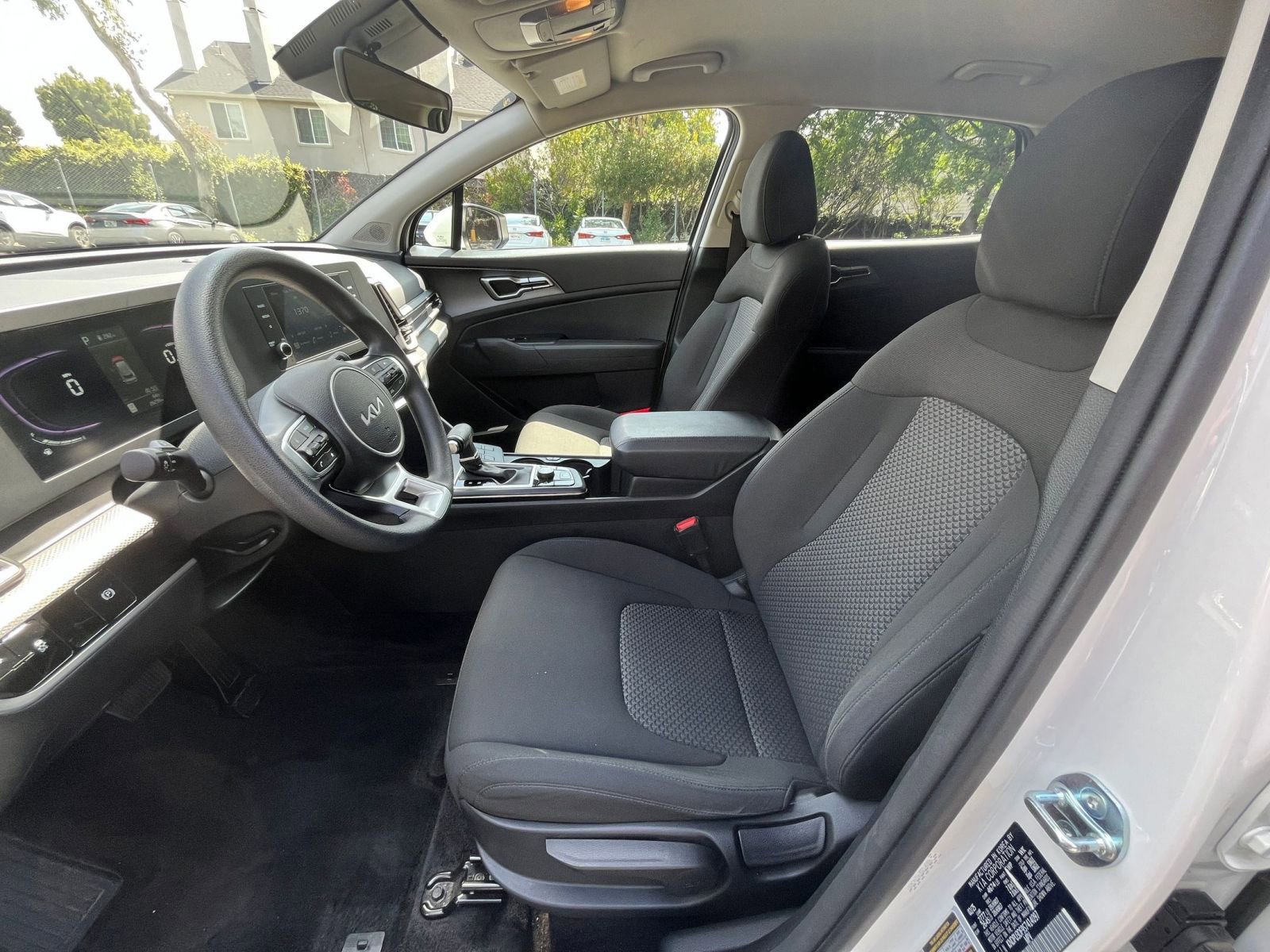Thumbnail: 2025 Kia Sportage - 25