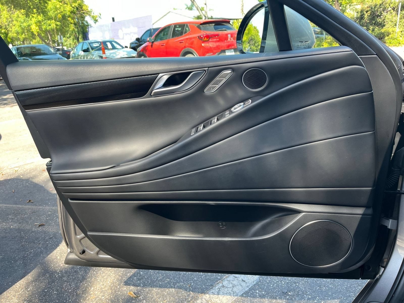 Thumbnail: 2026 Genesis G80 - 18