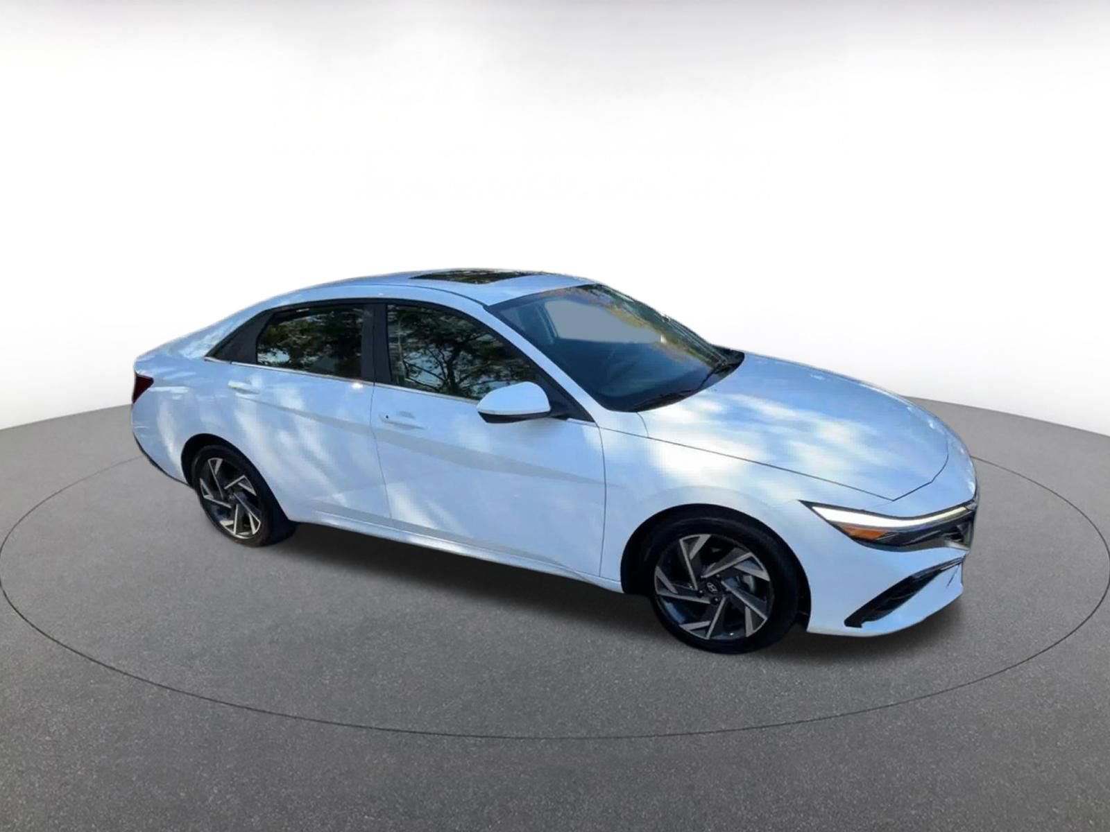 Thumbnail: 2025 Hyundai Elantra - 2