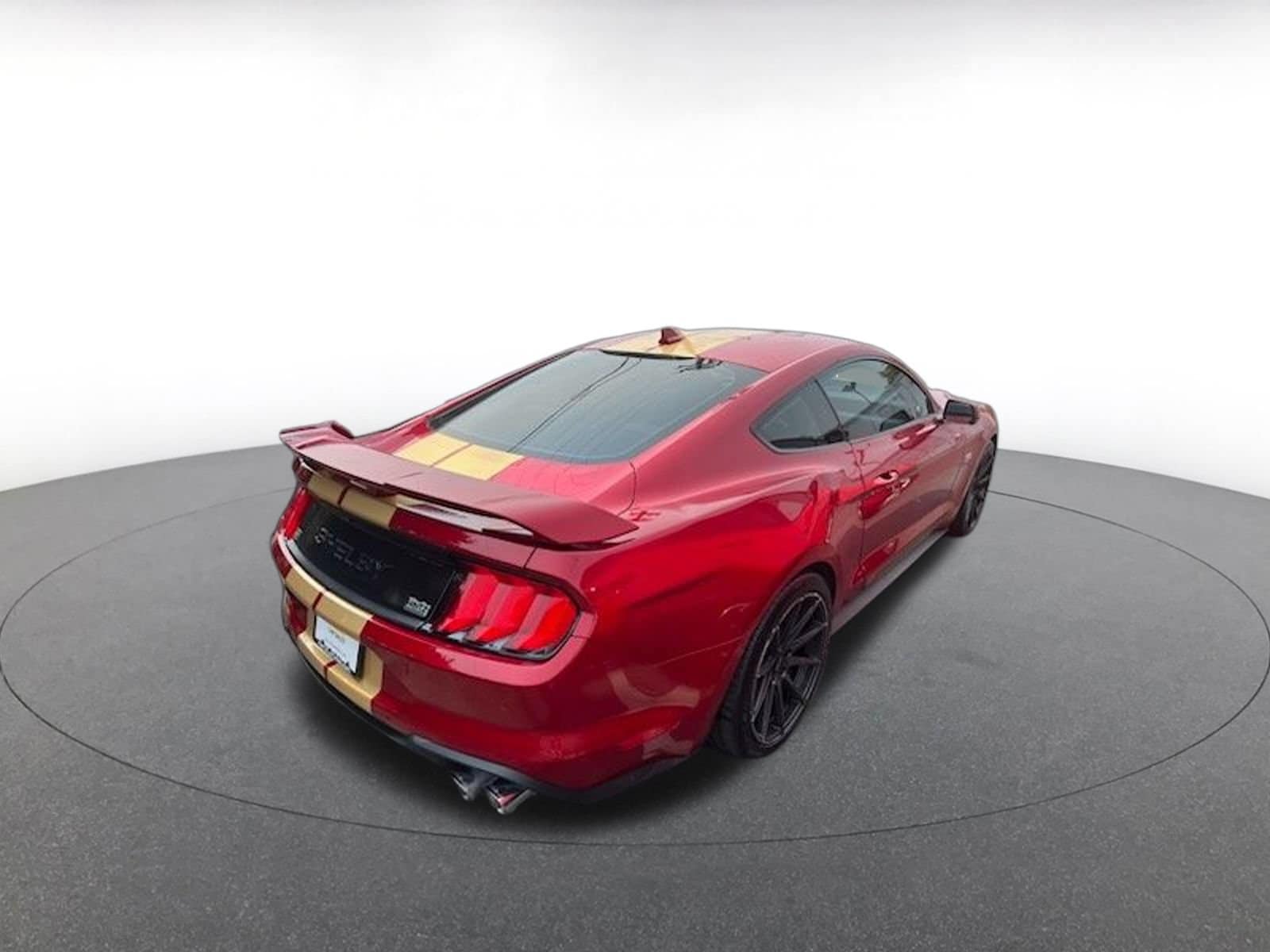 Thumbnail: 2022 Ford Mustang - 4