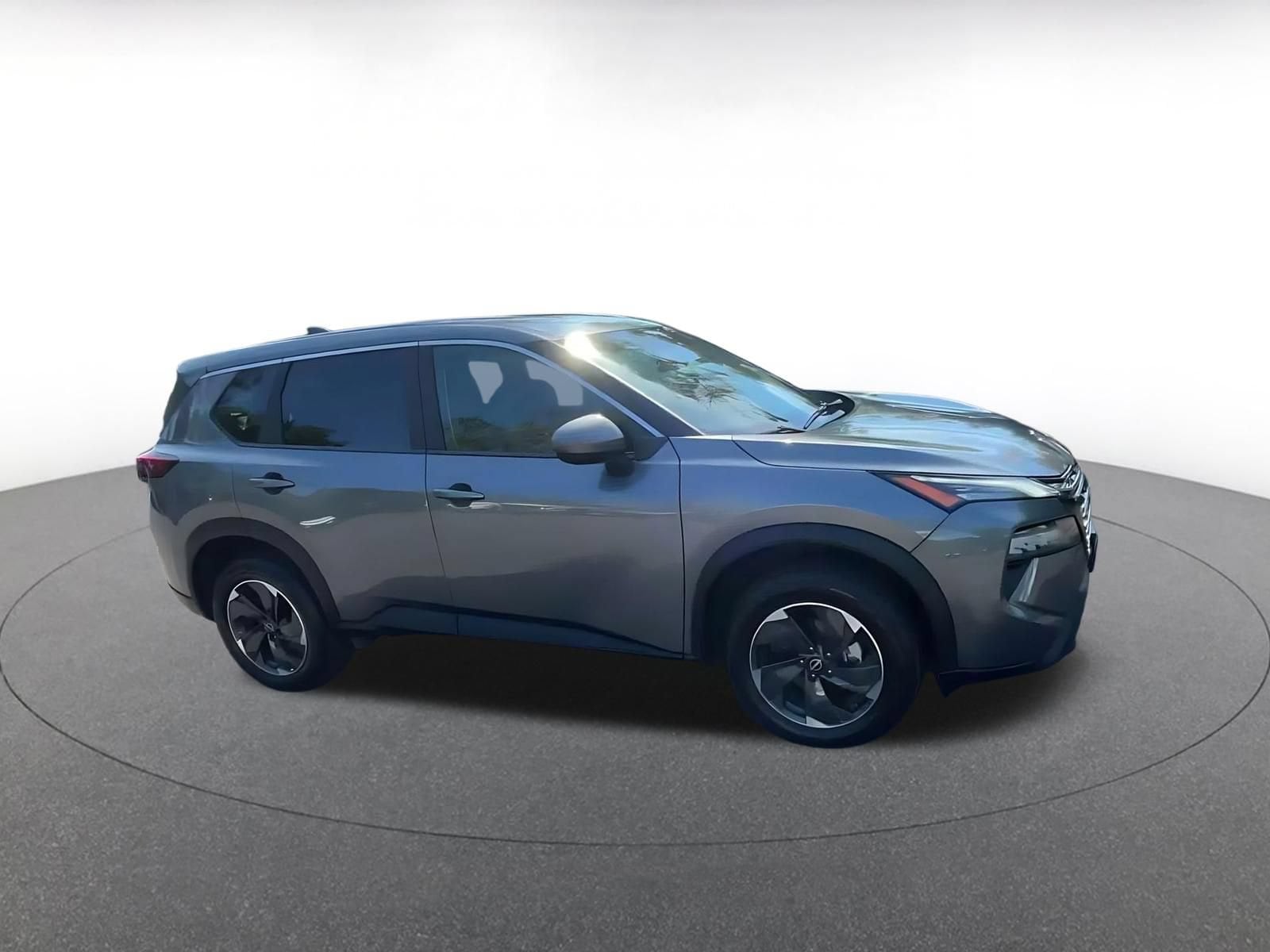 Thumbnail: 2025 Nissan Rogue - 2