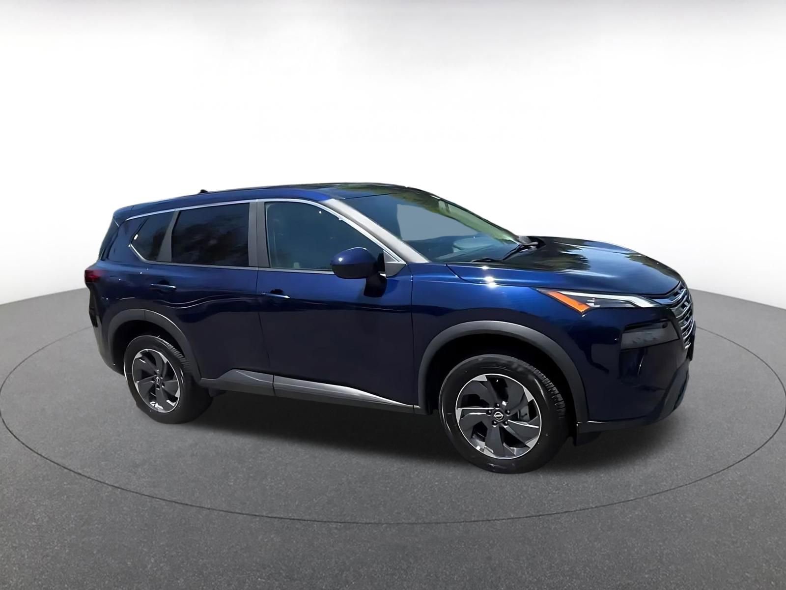 Thumbnail: 2025 Nissan Rogue - 2