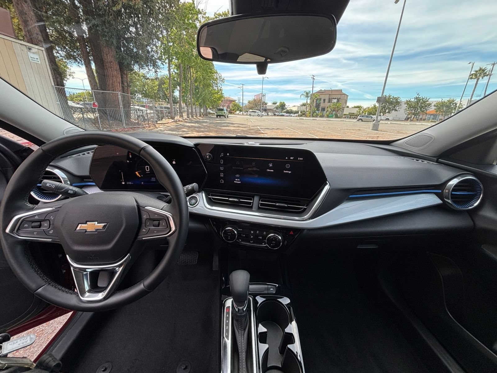 Thumbnail: 2025 Chevrolet Trax - 27